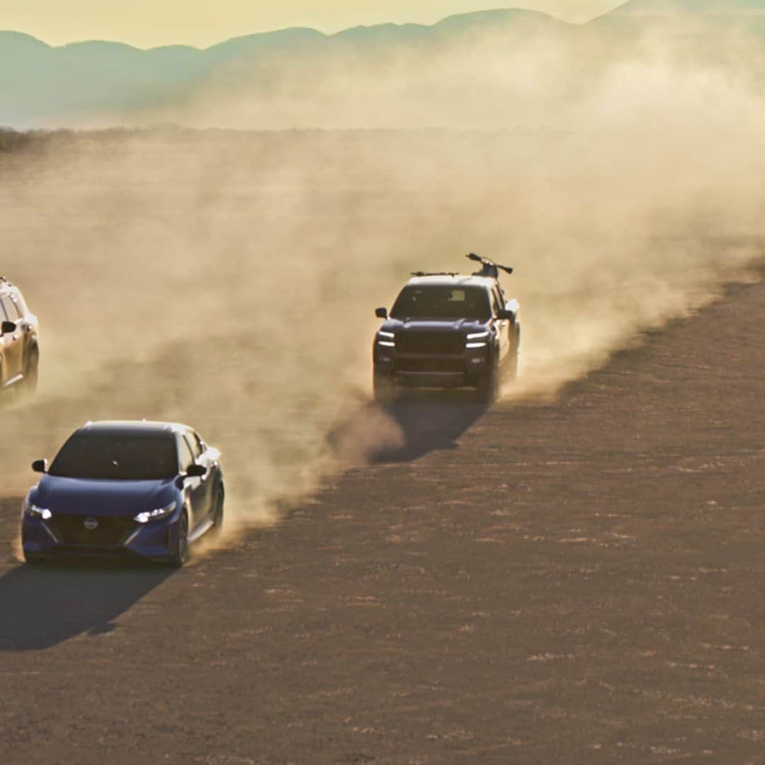 Nissan USA Official Instagram accountのインスタグラム：「Head turning at every turn.」