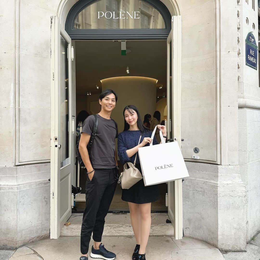 岩間恵さんのインスタグラム写真 - (岩間恵Instagram)「パリのPOLÈNE本店へ👜 アクセサリーもバッグも可愛い😮‍💨✨  #ポレーヌ #polene #poleneparis @polene_paris」9月27日 18時20分 - iwamame