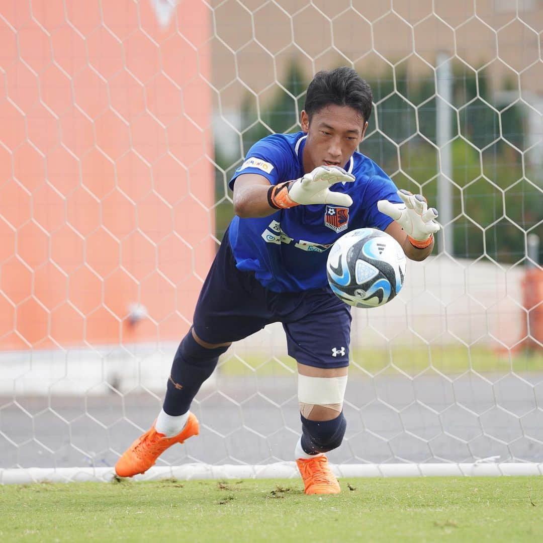 大宮アルディージャのインスタグラム：「. 本日のトレーニング🔥  #大宮アルディージャ #ardija #Jリーグ #志村滉 #大山啓輔 #市原吏音 #岡庭愁人 #矢島輝一 #クラブ公式SNSパートナーREECH」