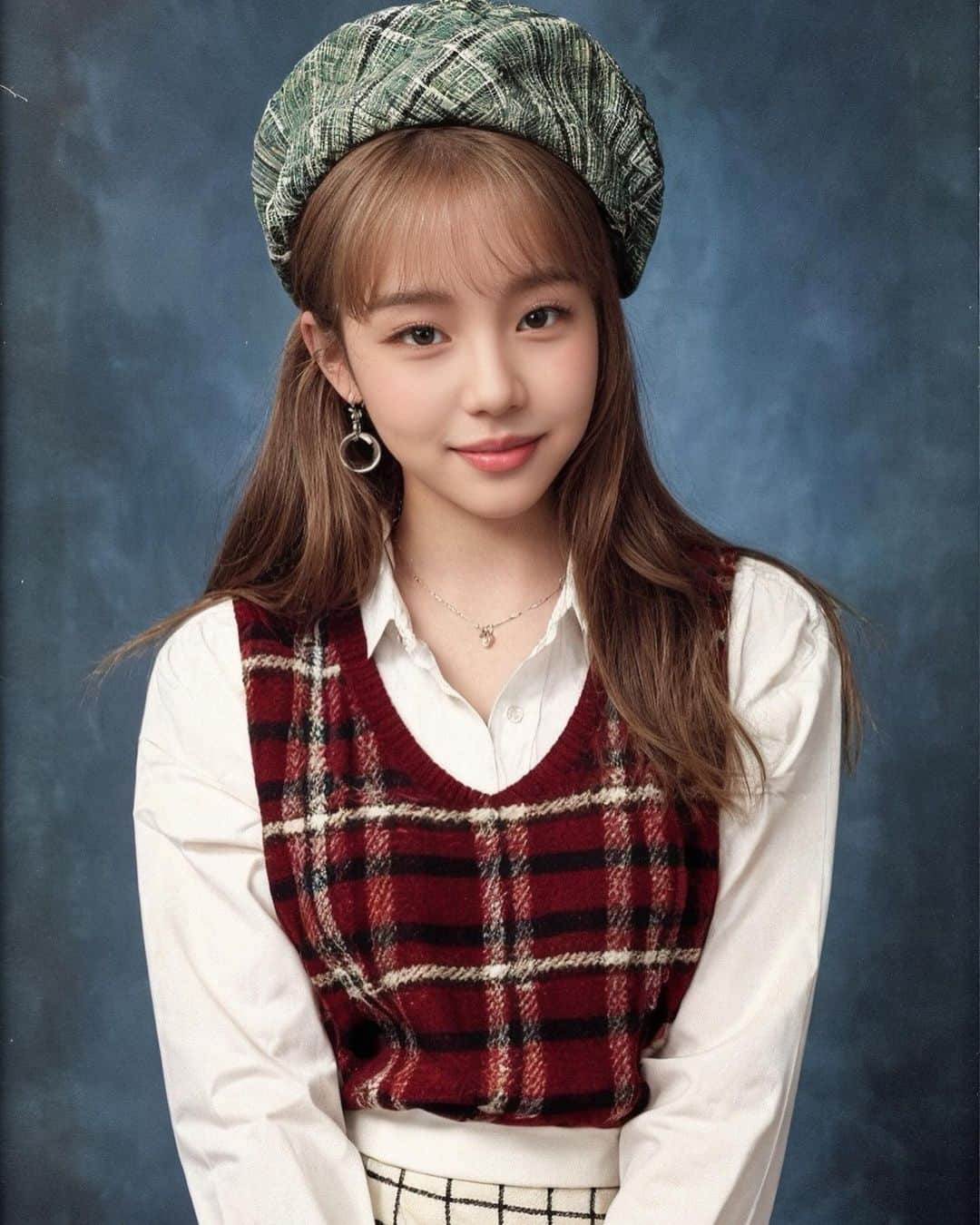 ペク・アヨンのインスタグラム：「이게.. 나..??🫢 #이어북」