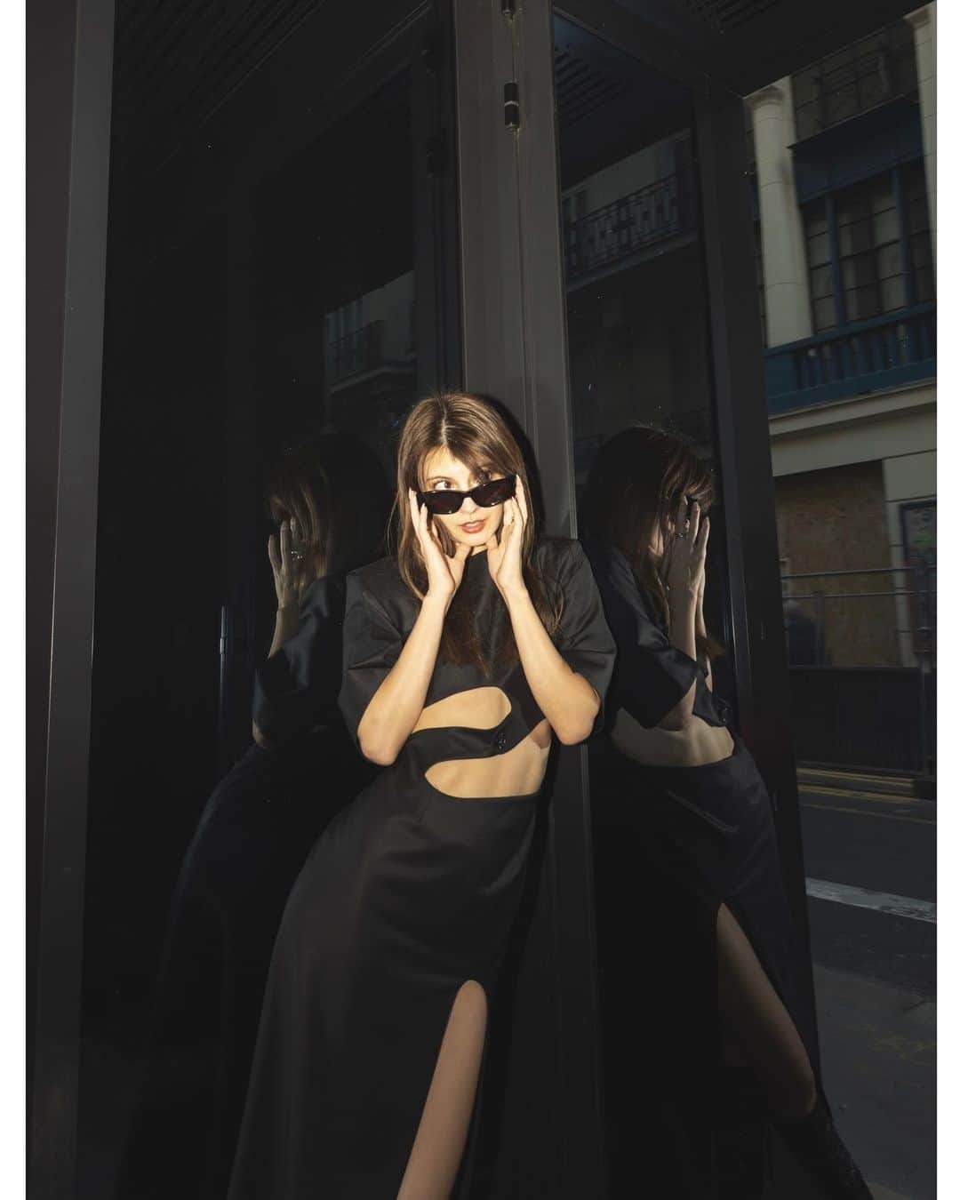 山中海輝のインスタグラム：「Shooting for @maggymoon in Paris. #pariscollection」