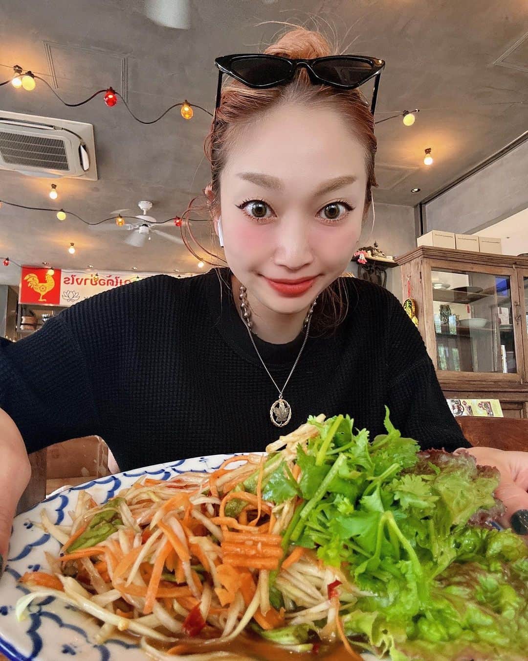 久保山香奈さんのインスタグラム写真 - (久保山香奈Instagram)「. 1.4👏🏻👏🏻👏🏻👏🏻❤️ いつもありがとうございます💕🫶✨ 私の好きな食べ物はソムタムです🇹🇭」9月27日 8時29分 - kaaana227