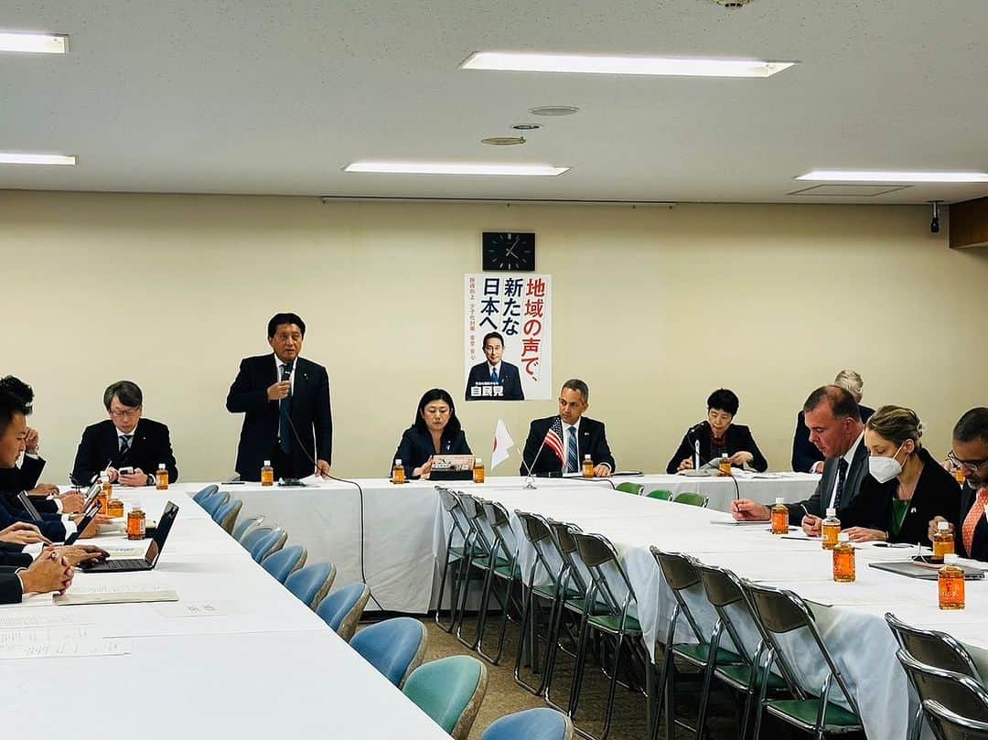 平井卓也さんのインスタグラム写真 - (平井卓也Instagram)「デジタル本部デジタルセキュリティPT（牧島かれん座長）役員会。米国政府グレーブス商務副長官及び企業におけるサイバーセキュリティに関する最新の取り組みについて意見交換。 #平井卓也 #サイバーセキュリティ」9月27日 9時27分 - hiratakuchan0125