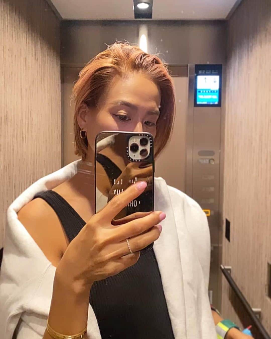 野田萌のインスタグラム：「💇‍♀️💕 #やっと行けたヘアメンテ #カラーして3日目くらいが1番好き #いつも14時のお迎えまでにしっかり仕上げてくれる高城さん #復活ピンク #少し濃いめに入れて頂きました #ありがとう高城さん←」