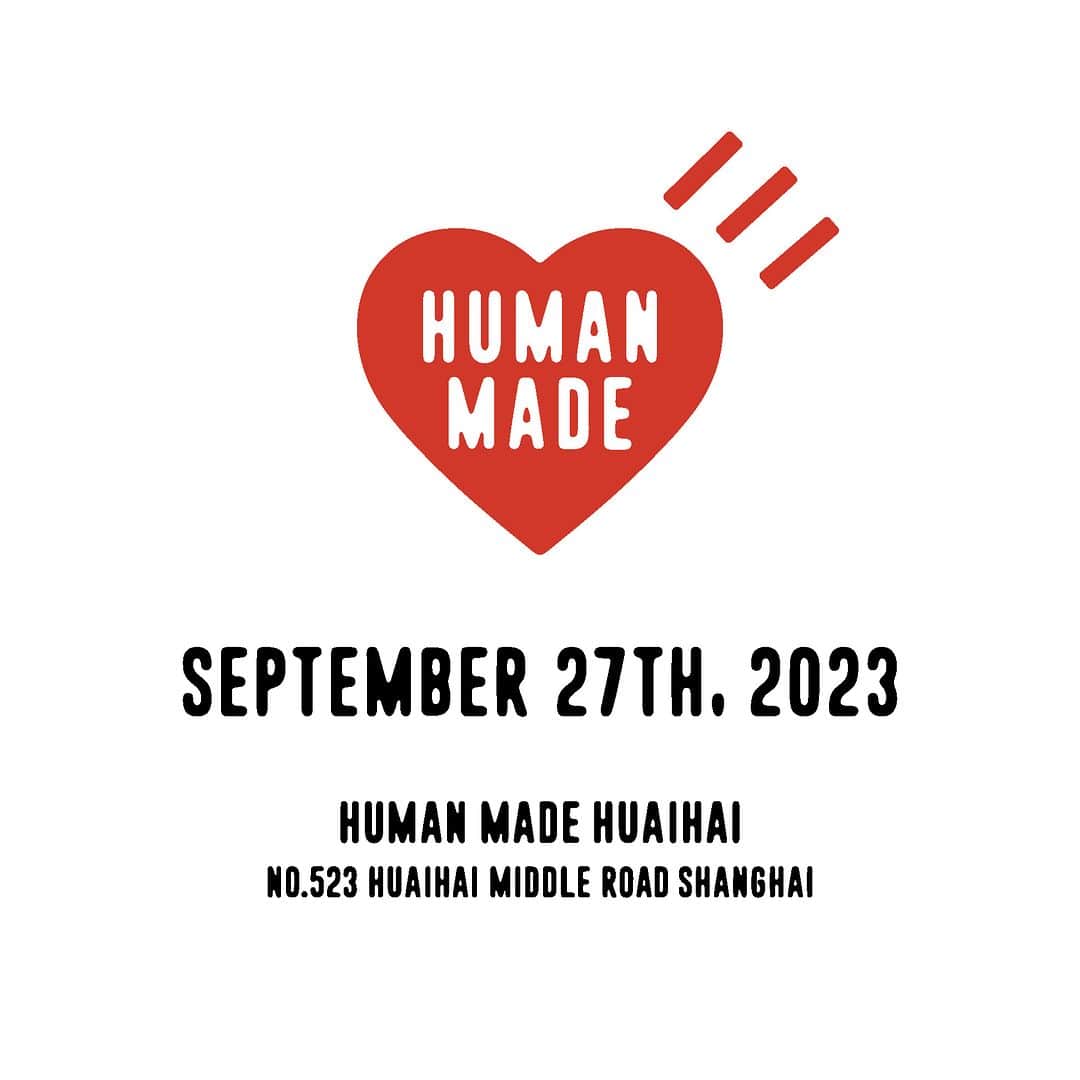 HUMAN MADEさんのインスタグラム写真 - (HUMAN MADEInstagram)「HUMAN MADE New store in Shanghai  *English follows Japanese.  9月27日（水）11時（CST）より、上海屈指の人気エリアである淮海中路（ワイハイジョンルー）に、現地パートナーの協力のもと、「HUMAN MADE HUAIHAI（ワイハイ）」をオープンいたします。  オープン記念の限定アイテムとして、HUMAN MADEのアニマルモチーフのひとつ、ホワイトタイガーをフューチャーしたグラフィックTシャツが登場します。  淮海中路の街並みを楽しみながら、中国初の路面店「HUMAN MADE HUAIHAI」に、ぜひお立ち寄りください。  詳細はHUMAN MADE公式WebサイトのNEWSページよりご確認ください。 https://humanmade.jp/blogs/news  At 11:00 am on Wednesday September 27th, HUMAN MADE will open its first street store in Shanghai with the support of local partner, China located at Huaihai Middle Road, a popular shopping street in Shanghai.  more information, please go to  https://humanmade.jp/blogs/news」9月27日 11時00分 - humanmade