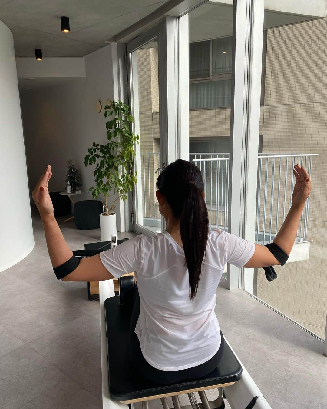 倉田珠里亜さんのインスタグラム写真 - (倉田珠里亜Instagram)「. Pilates集🧚‍♀️🧚‍♀️  #pilates  #マシンピラティス #lululemon」9月27日 10時52分 - julia.kurata