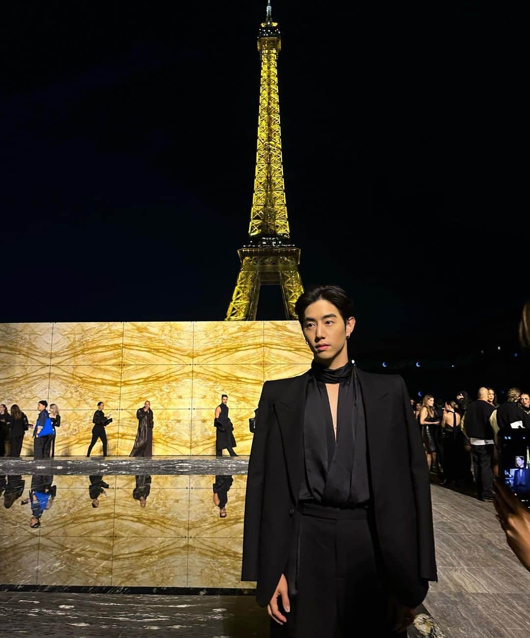 Mark さんのインスタグラム写真 - (Mark Instagram)「Merci beaucoup! 🖤 @ysl @anthonyvaccarello」9月27日 11時02分 - marktuan