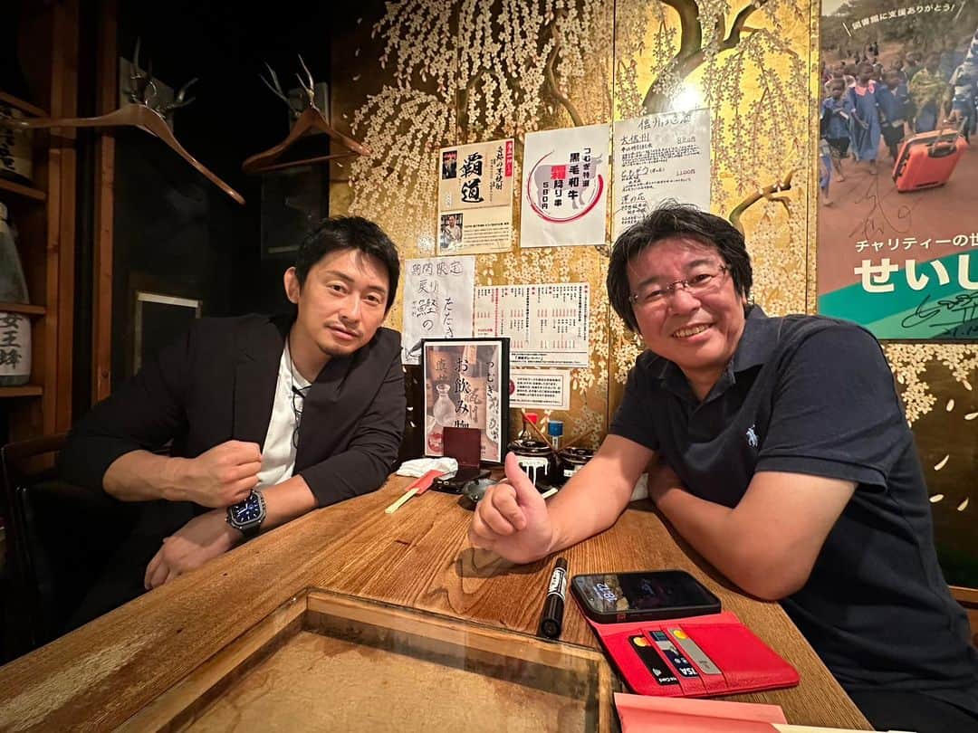 吉永啓之輔のインスタグラム：「漫画家になります🐒」
