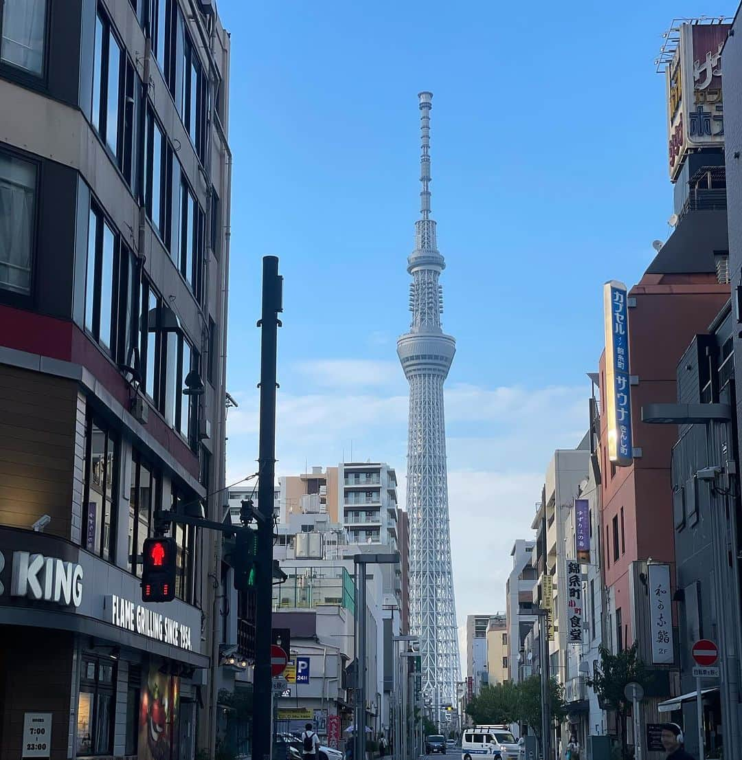 一三のインスタグラム：「今日の東京スカイツリー子ちゃん。」