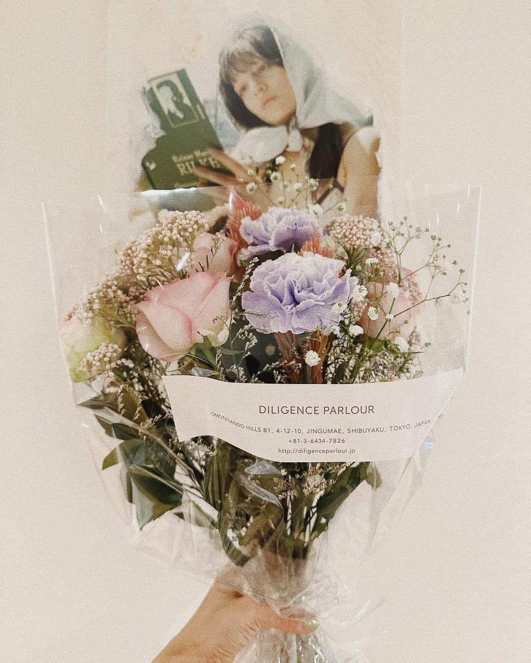 高橋愛さんのインスタグラム写真 - (高橋愛Instagram)「@spring_tkj さんから🌿  幸せ🙏🏻💓  thank you sooooo much🤍  #flower #お花 #花 #おはなのあるくらし」9月27日 11時38分 - i_am_takahashi
