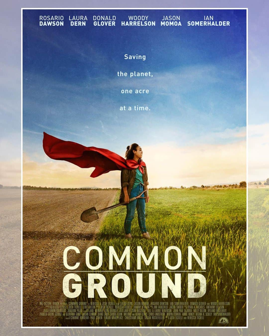 ロザリオ・ドーソンさんのインスタグラム写真 - (ロザリオ・ドーソンInstagram)「We need to #SaveSoil and watching and sharing @commongroundfilm can help us do just that. This documentary is more than just a film; it’s a part of a growing movement that is galvanizing Americans of all walks of life to bring about a change in our food and agriculture system, including the #FarmBill!   There is power and hope in the hands of the diverse community of farmers – black, white, indigenous – who are leading the charge with regenerative models of agriculture. Their work could be the key to balancing our climate, replenishing our water sources,  preserving our health, and reviving our economy.  Storytelling is humanity’s oldest and most potent tradition. And, it’s this power of storytelling that can incite change, bring communities together, and guide us toward solutions. I truly believe that when people are equipped with knowledge, we possess the power to bring about unimaginable transformation. 🌱   COMMON GROUND was granted the SAG-AFTRA interim agreement waiver to promote and screen as an unaffiliated indie documentary.」9月27日 12時13分 - rosariodawson