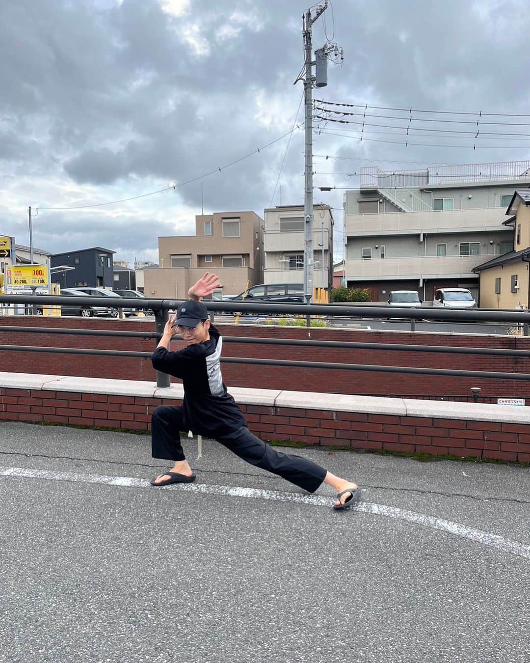 のインスタグラム：「今日から何かしら毎日投稿しようかと企んでます。多分できません。申し訳ありません。」