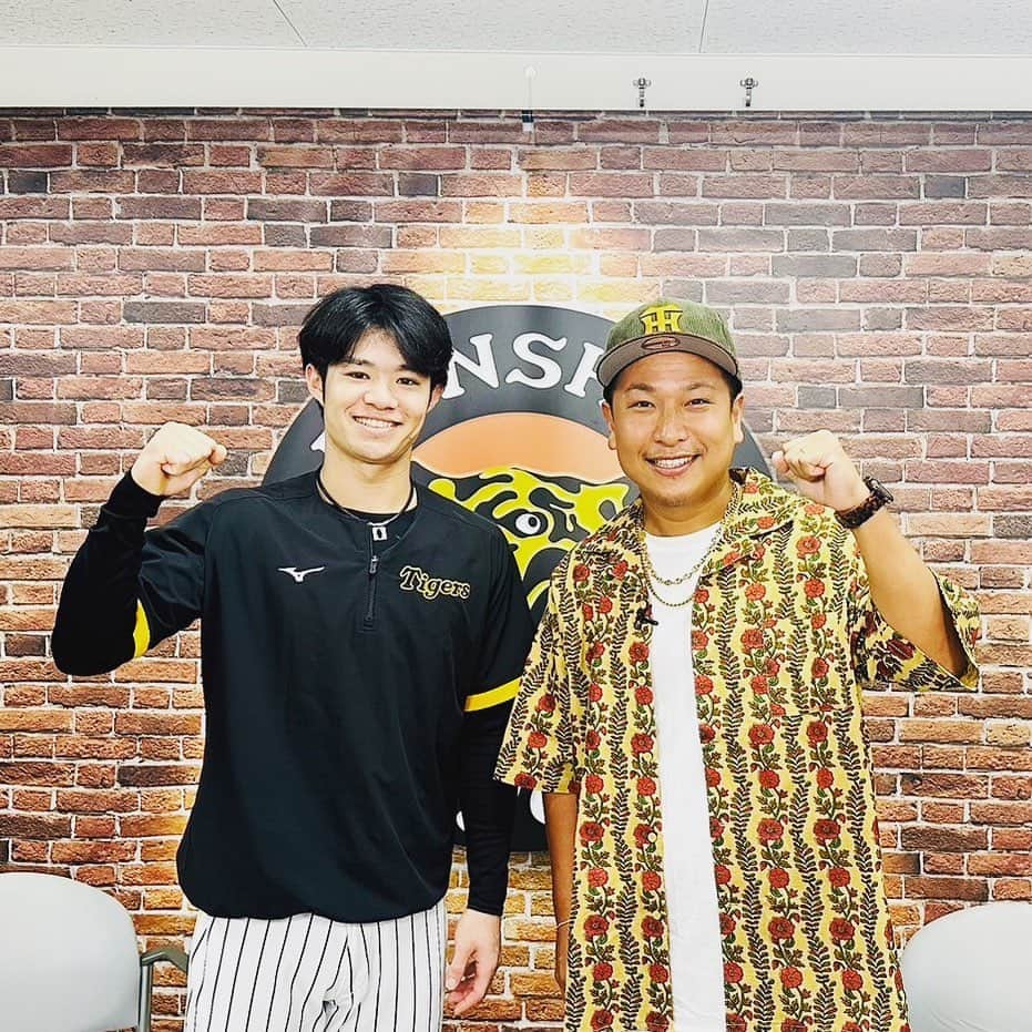 ベリーグッドマンのインスタグラム：「【テレビ情報】  ／ #阪神タイガース 中野選手と スペシャル対談🐯 ＼  「FNN Live News α」フジテレビ系列 9月27日(水) 23:55 - 24:40 予定 fujitv.co.jp/livenews_alpha/  是非ご覧下さい☺️ #中野拓夢 #ベリーグッドマン #阪神タイガース #ARE #ハイライト」