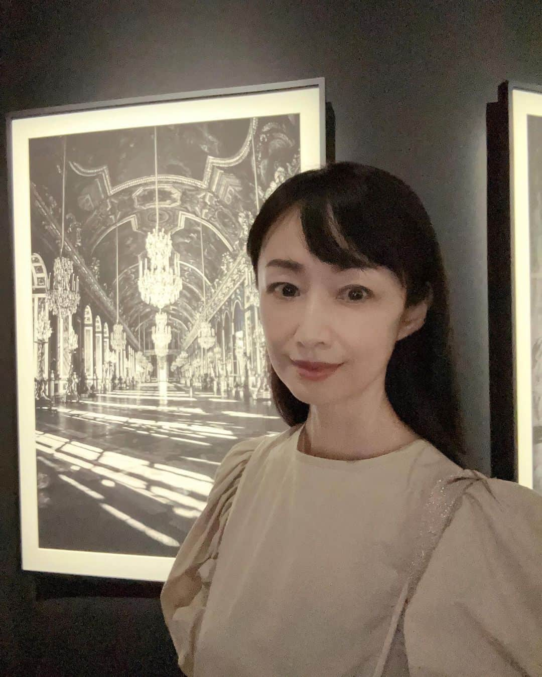 理絵さんのインスタグラム写真 - (理絵Instagram)「🇫🇷🇫🇷🇫🇷  In Praise of Shadows  ヴェルサイユ宮殿 森田恭通 写真展  #chanelnexushall  #シャネルネクサスホール #art #arte #理絵アート  #rie_love_art」9月27日 13時58分 - ____rie____