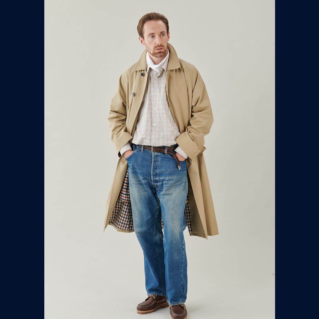 Bshop officialさんのインスタグラム写真 - (Bshop officialInstagram)「1851年に英国にて創業した「Aquascutum」より、ビショップ別注バルマカーンコートが入荷しました。 60～70年代のブランドオリジナルのステンカラーコートをベースにパターンを変更し、オーバーサイズで仕上げています。  #aquascutum  #23aw #bshop」9月27日 14時45分 - bshop_official