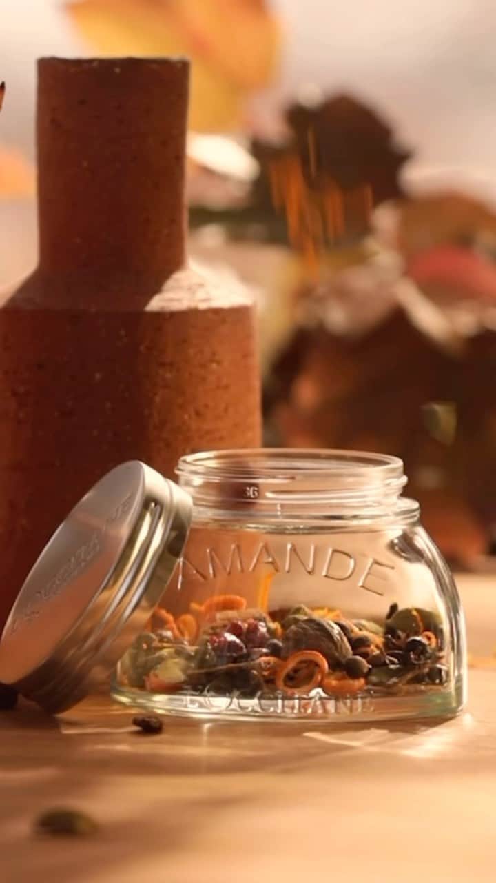 のインスタグラム：「Reimagine your L’Occitane empties with a new life for autumnal potpourri🍁 #diy #reducereuserecycle #sustainablebeauty #autumn🍂」