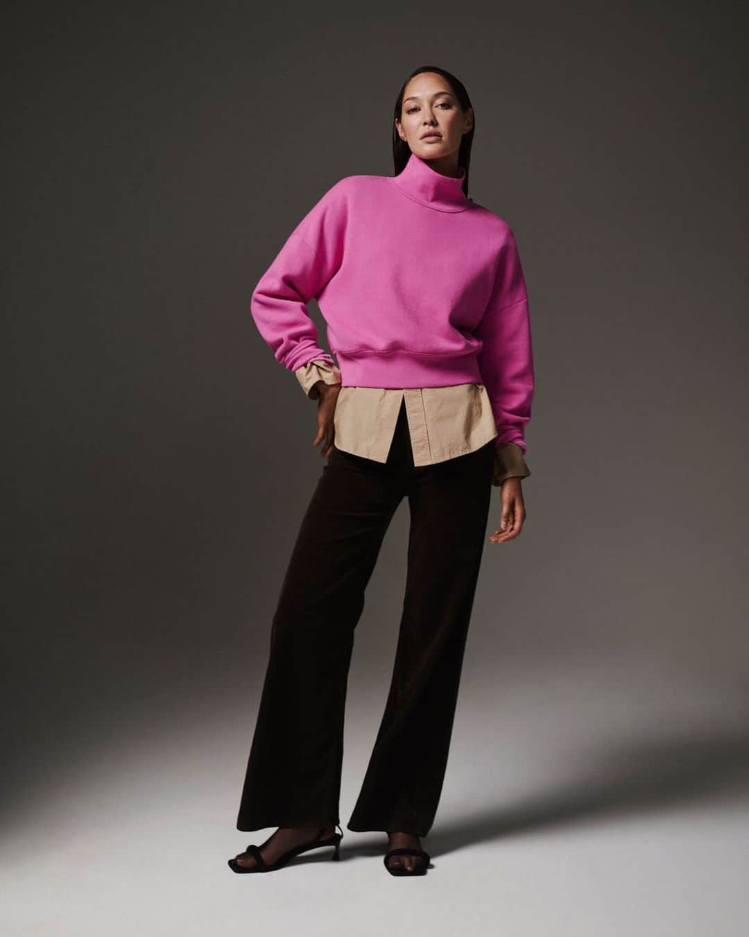 のインスタグラム：「Step into corduroy with the new Paloma.」