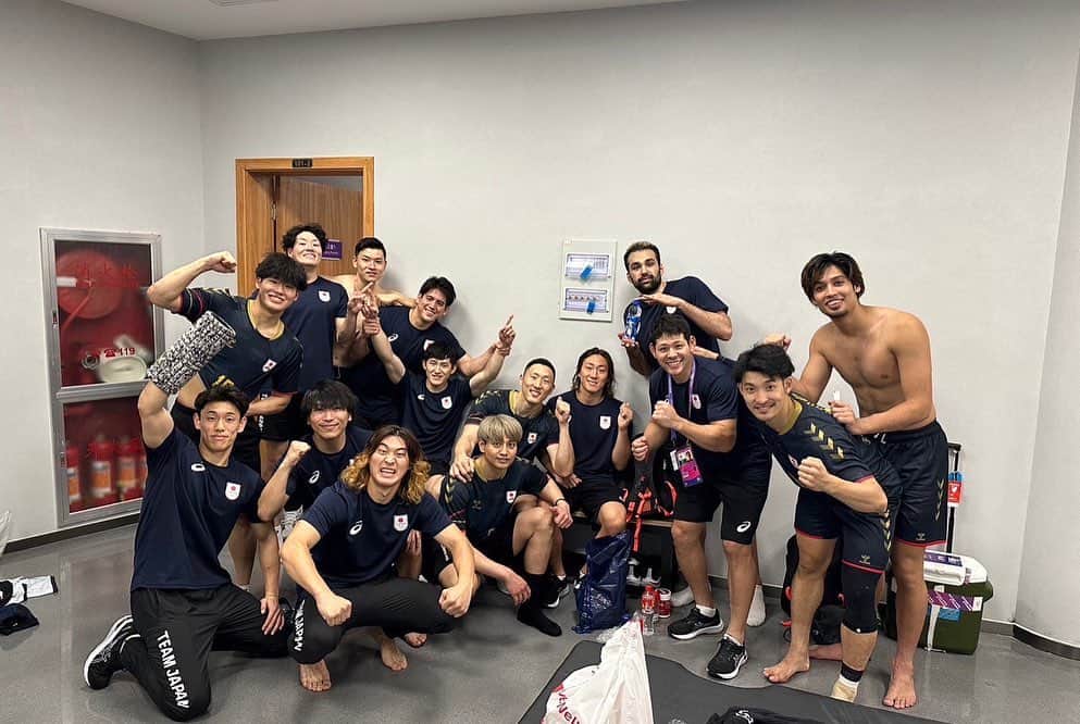 部井久アダム勇樹のインスタグラム：「予選リーグ🇨🇳  #杭州アジア大会 #彗星ジャパン #teamjapan」