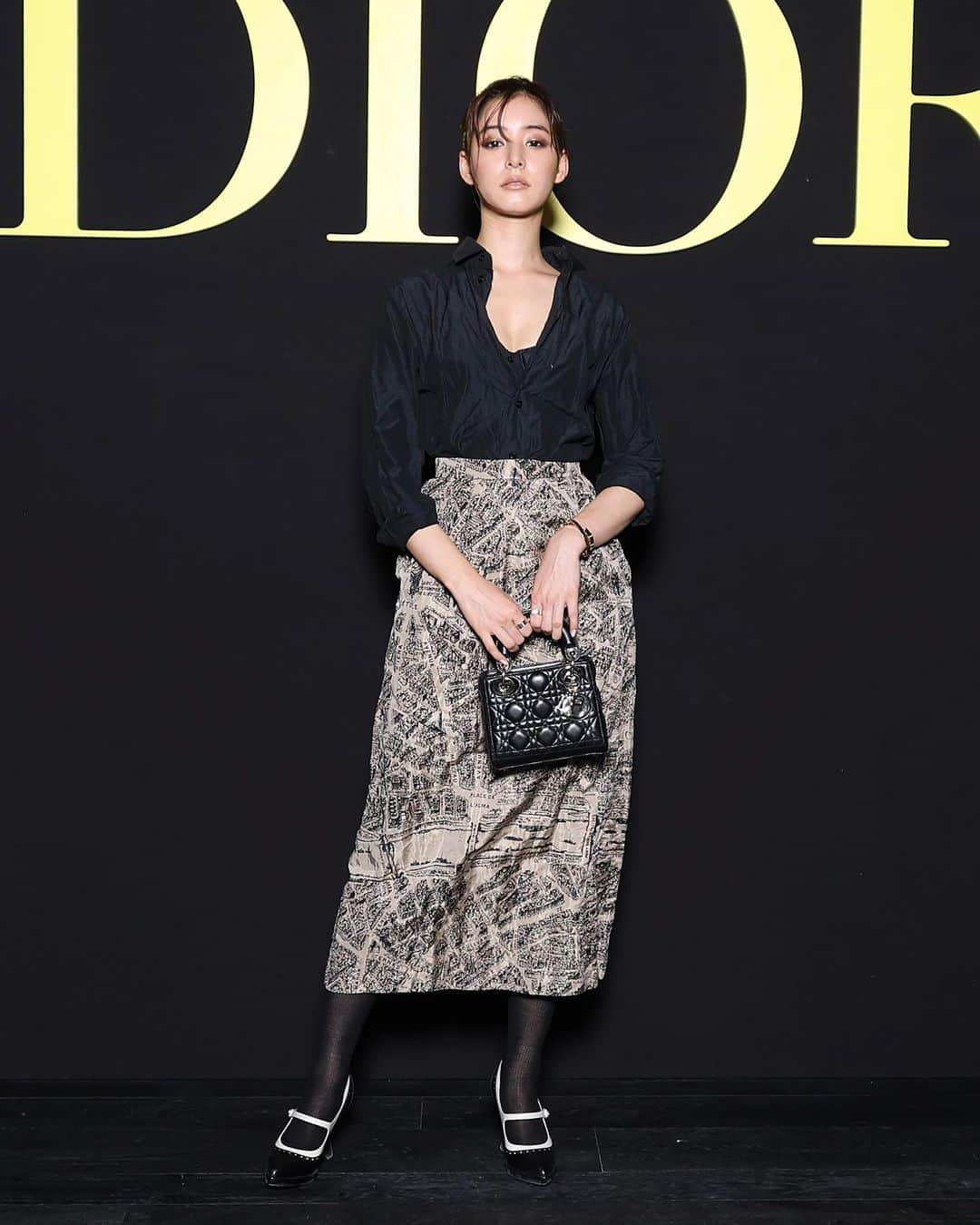 クリスチャンディオールさんのインスタグラム写真 - (クリスチャンディオールInstagram)「Keeping to classic color choices, the arrivals carpet at Tuesday afternoon's #DiorSS24 show witnessed the front-row star wattage provided by House friends Jennifer Lawrence, @Yuuuuukko_, @ChiaraFerragni, @NataSupernova, @D.Casseluxxi and @JainMusic, all there to check out the new collection by @MariaGraziaChiuri. #StarsinDior」9月27日 17時05分 - dior