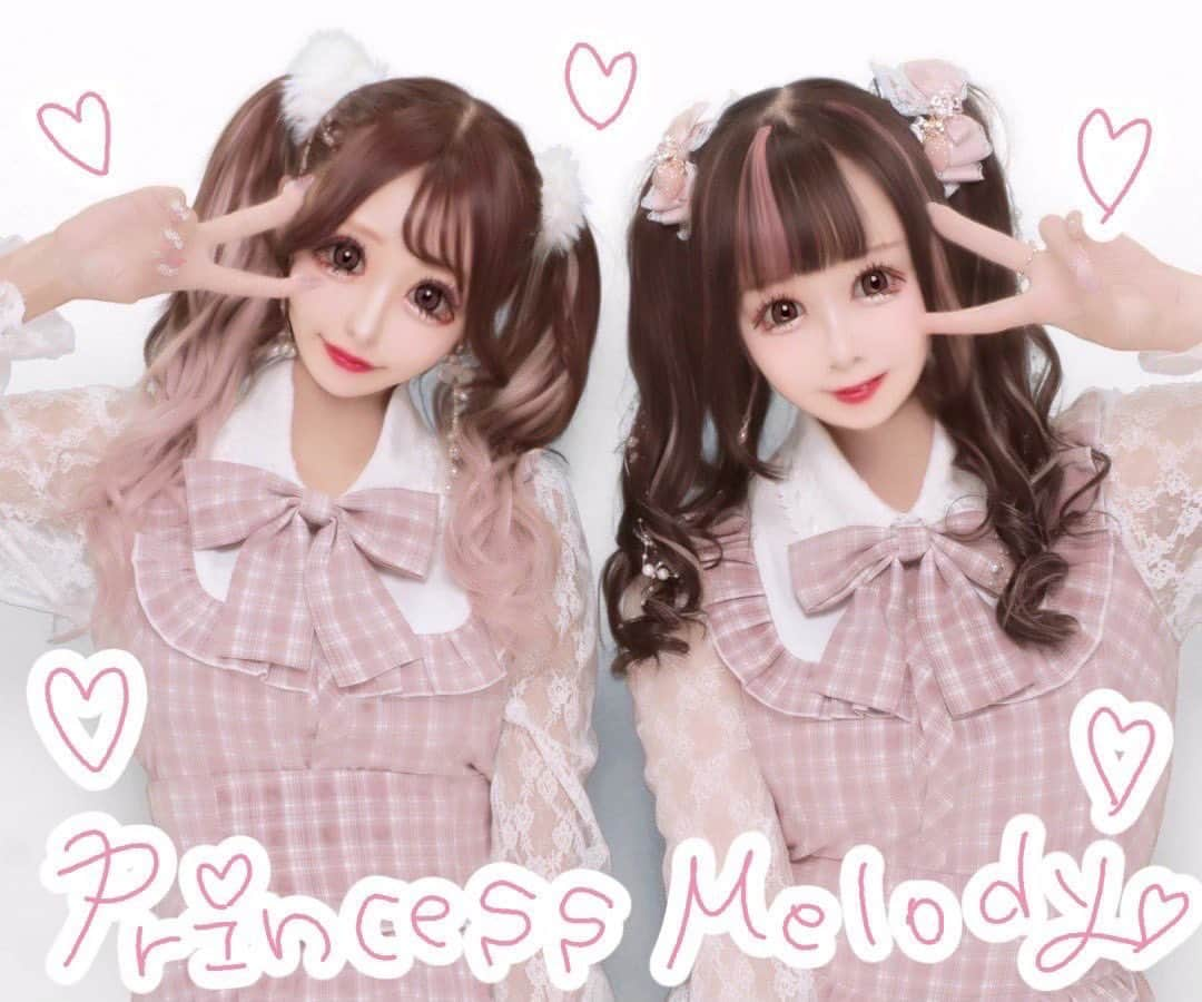 桜咲姫奈さんのインスタグラム写真 - (桜咲姫奈Instagram)「🫶  #プリメロ #プリメロコーデ #marscoordinate #mars #PrincessMelody #LiLimPark #マーズ #マーズコーデ #ガーリーコーデ #地雷コーデ #量産型コーデ #地雷系女子 #地雷女 #地雷系 #量産型オタク #量産型 #量産型女子 #ガーリー #リボン」9月27日 17時09分 - himena_ousaki