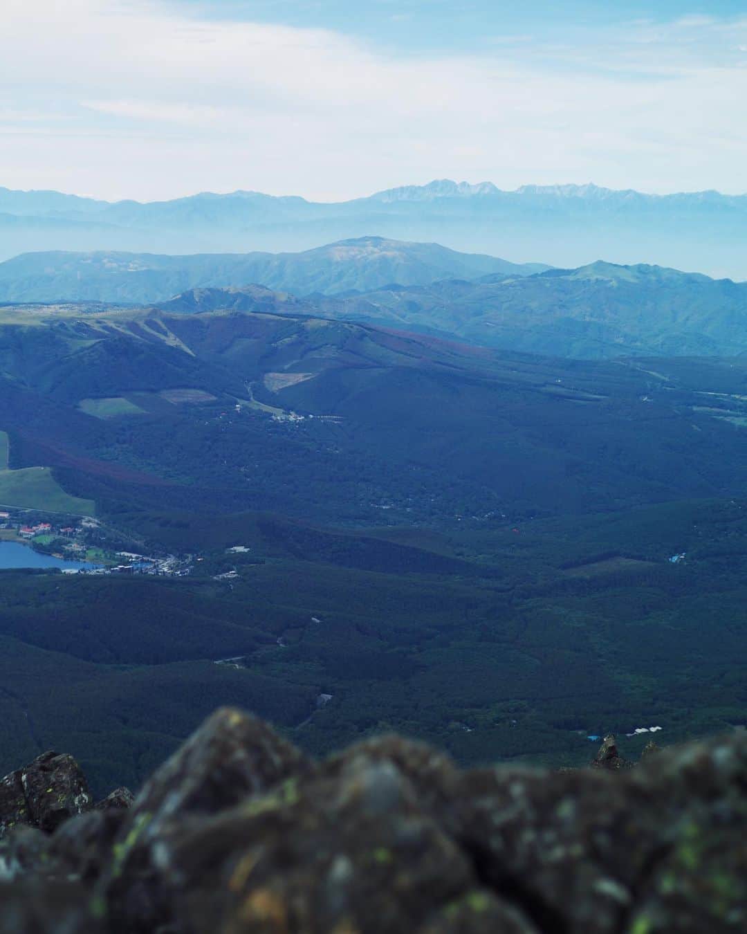 安井達郎さんのインスタグラム写真 - (安井達郎Instagram)「久々のソロハイク蓼科山へ。 天候抜群で癒されました。 アウトドアが気持ちいい季節がやってきましたね。来週もどこか自然へ行きたい。 #leicam9」9月27日 17時41分 - tatsuroyasui