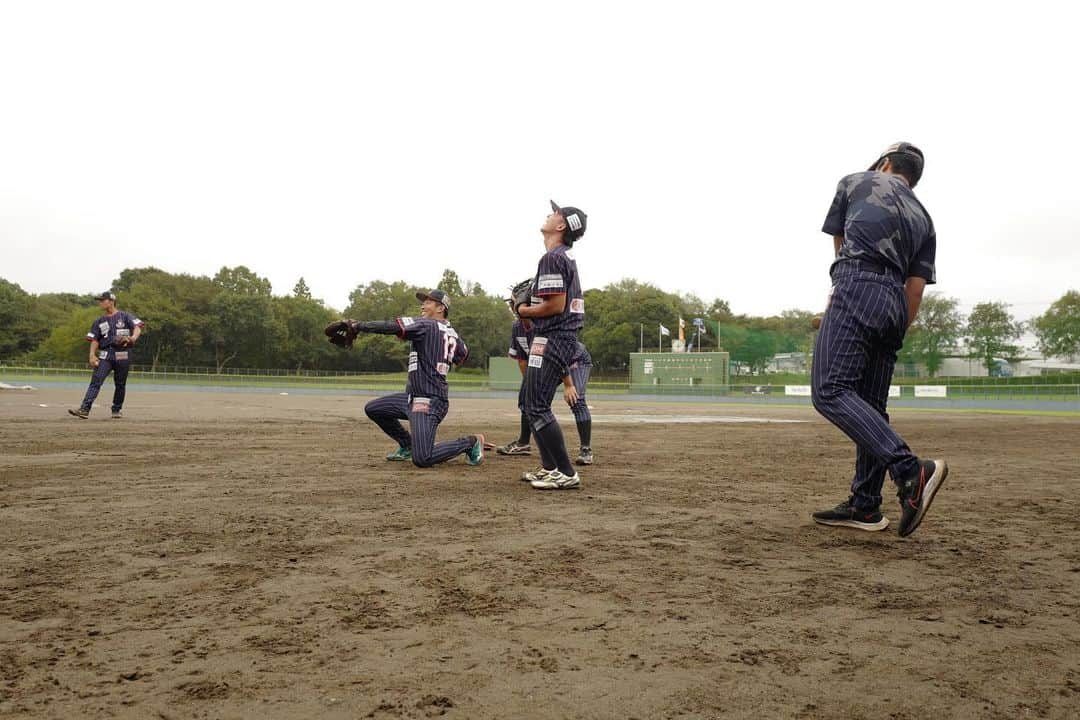 真奈さんのインスタグラム写真 - (真奈Instagram)「本日最終試合！  本日は球場に応援に 行けませんでしたが😭  お疲れ様でした⚾️ 今シーズン応援有り難う御座いました🏟️🙏  野球の楽しさが分かって 選手、チームも大好きになって 球場に行くのが楽しかったです☺️  今後とも千葉スカセイラーズ 宜しくお願い致します！  #千葉スカイセイラーズ  #勝手にセイラーズ広報」9月27日 17時57分 - manatmnt0116