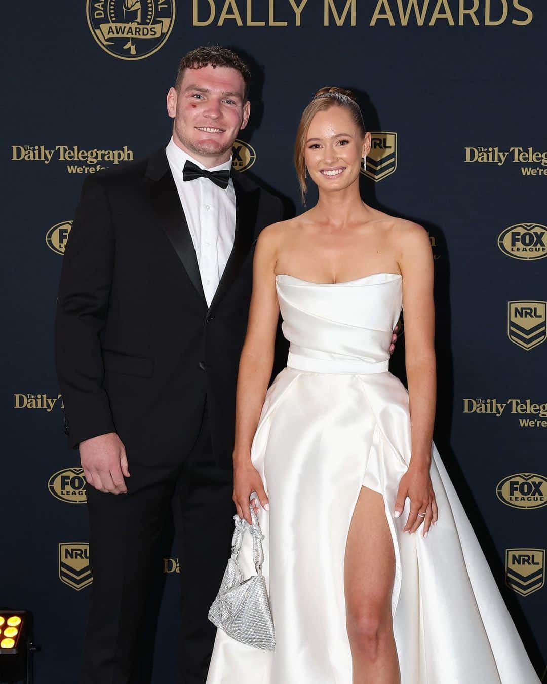 Vogue Australiaさんのインスタグラム写真 - (Vogue AustraliaInstagram)「The 2023 #DallyM Medal red carpet has officially begun. From rainbow bright gowns to sequins and short hems, see what everyone is wearing on the #NRL's night of nights.  📸 Getty Images」9月27日 18時05分 - vogueaustralia