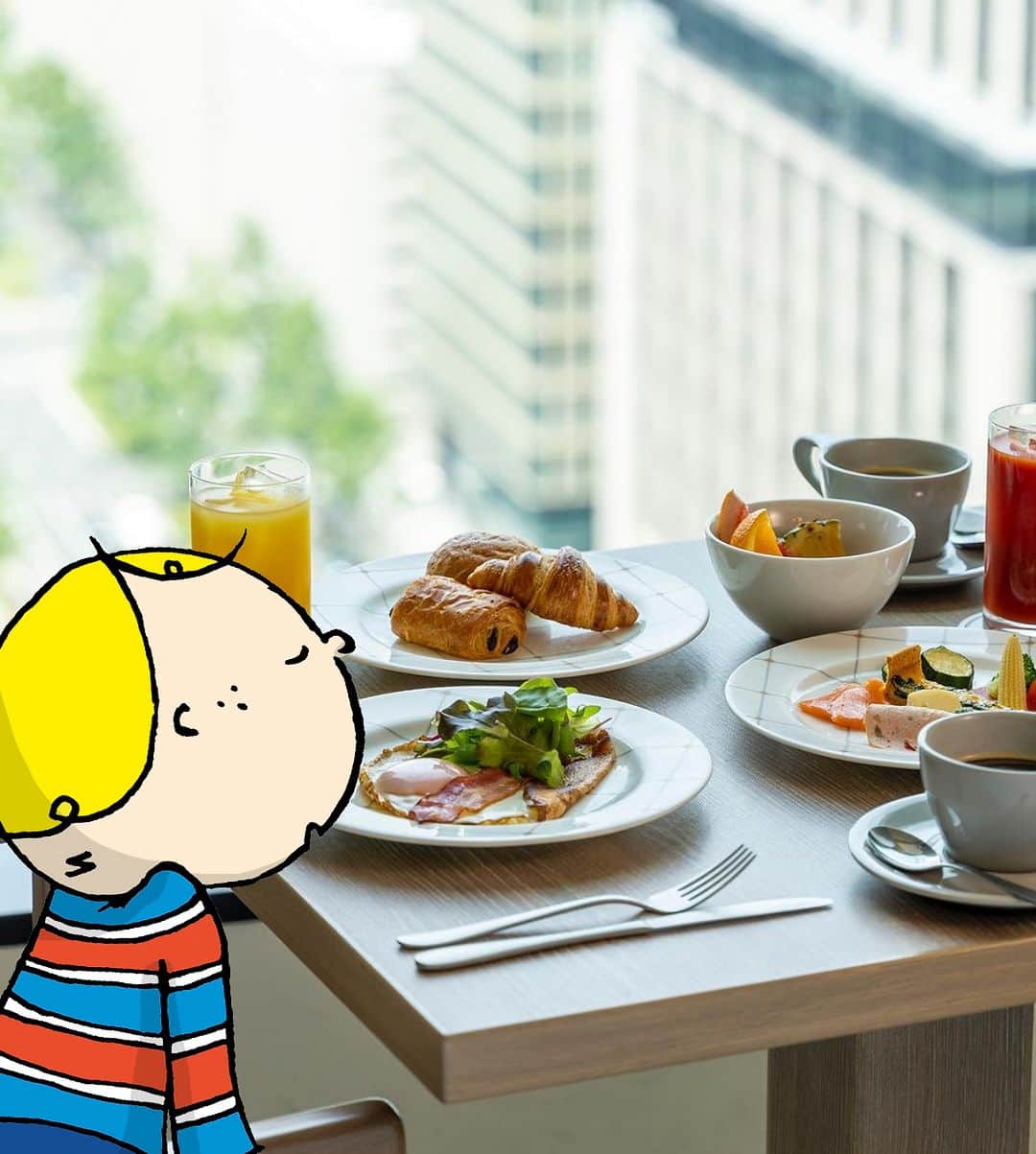 Osaka Bob（大阪観光局公式キャラクター）のインスタグラム：「Repost：@iconicosakamidosuji Isn't it great to have a graceful breakfast while looking at Osaka's iconic Midosuji Avenue? 🌞 Let's plan the day over a delicious morning meal. 👍  大阪を代表する御堂筋を見ながら、優雅な朝食を食べるのめっちゃよくない？🌞 美味しい朝ごはんを食べながら今日1日のスケジュール立ててみよう👍  ————————————————————— #maido #withOsakaBob #OSAKA #osakatrip #japan #nihon #OsakaJapan #大坂 #오사카 #大阪 #Оsака #Осака #โอซาก้า #大阪観光 #sightseeing #Osakatravel #Osakajepang #traveljepang #osakatravel #osakatrip #アイコニック #御堂筋」