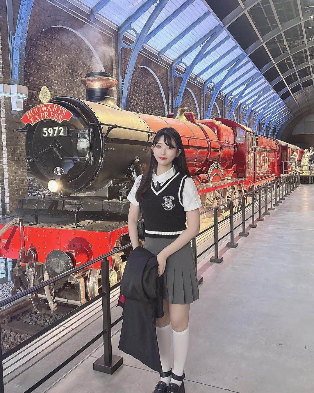 れみぱんさんのインスタグラム写真 - (れみぱんInstagram)「ハリーポッタースタジオツアーに行ってきたよ🧙🏻‍♂️」9月27日 18時33分 - lemipanna