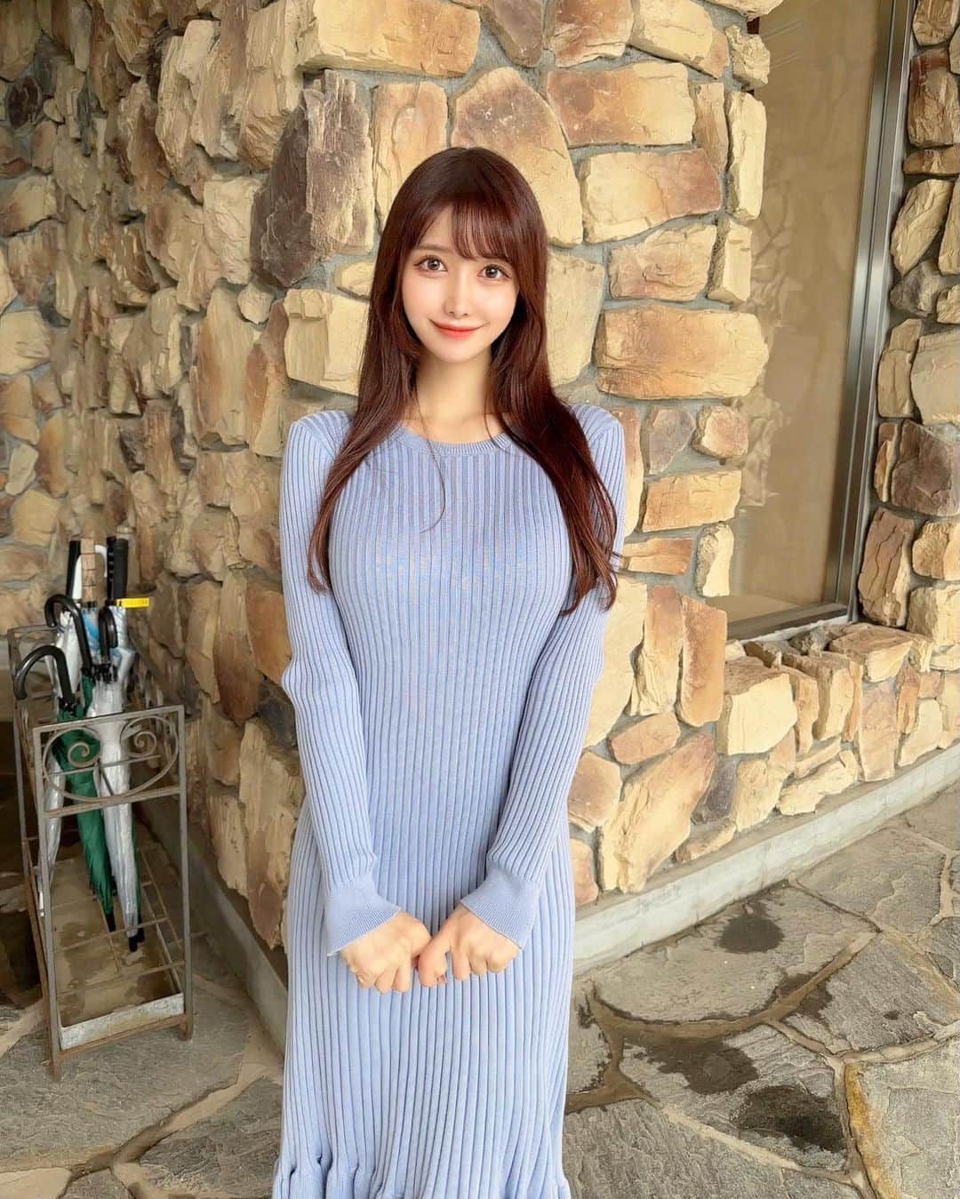 のインスタグラム：「. ゴルフおわりっ⛳️🩵 . ゴルフ帰りは楽ちんなワンピースが鉄板🥳🩵 最近、私のなかで水色ブームがきてて水色がすき🩵 . . #ゴルフ女子#ゴルフ#ゴルフ場#ニットワンピ#ニットワンピース#golf#golfwear#golflife#golfclub#golfcourse#golfday#knit#knitdress#ootd#fashion#japanesegirl」
