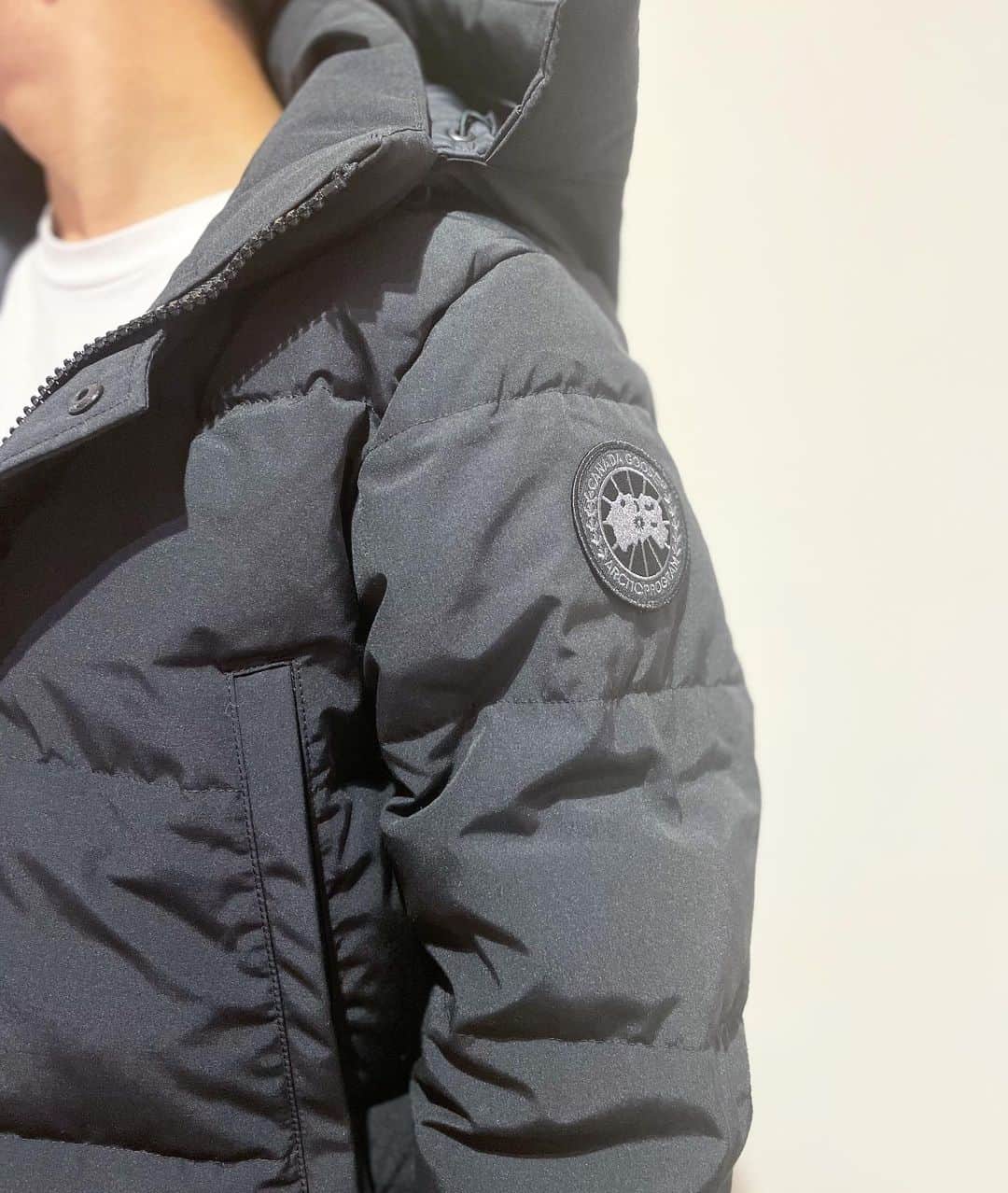 Deepinsideinc.com Storeさんのインスタグラム写真 - (Deepinsideinc.com StoreInstagram)「. ⁡ ⁡ In Store Now. ⁡ Canada Goose ⁡ MACMILLAN PARKA Black Label  #canadagoose」9月27日 19時08分 - deepinsideinc.comstore_men