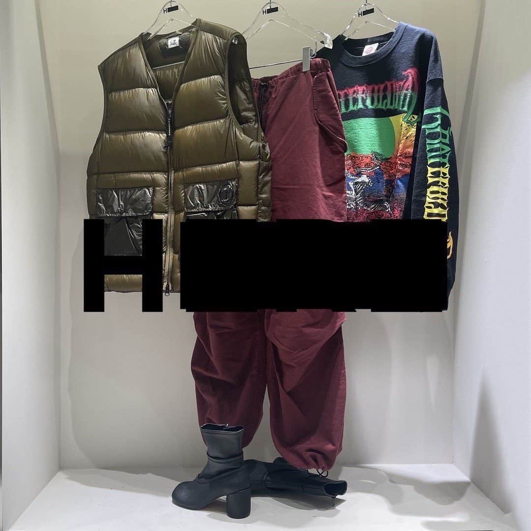 H BEAUTY&YOUTHさんのインスタグラム写真 - (H BEAUTY&YOUTHInstagram)「＜C.P.COMPANY＞ D.D. SHELL VEST ¥88,000 ＜INNAT＞ EASY OVER PANTS ¥44,000 ＜GDSS＞ GFD SWEAT ¥18,700 ＜MM6 Maison Margiela＞ ANKLE BOOTS for women ¥108,900  #H_beautyandyouth #エイチビューティアンドユース @h_beautyandyouth  #BEAUTYANDYOUTH #ビューティアンドユース #Unitedarrows #ユナイテッドアローズ  #cpcompany #innat #gdss #mm6maisonmargiela」9月27日 19時07分 - h_beautyandyouth