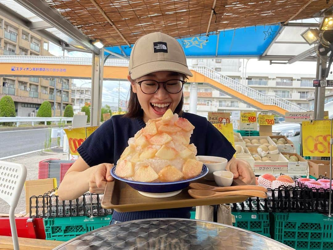 松原朋美さんのインスタグラム写真 - (松原朋美Instagram)「☀️夏の思い出☀️  人生初の相撲を見に行ったり、 推し活したり、美味しいもの食べたり、友達の赤ちゃんに癒された夏でした🌻  コロナになって体調を崩した時はこの世の終わりかのような辛さに泣きたくもなりましたが…。  やはり健康が第一！！ 健康であることが何より嬉しい！笑  季節の変わり目で体調を崩しやすいですから気をつけて過ごさなきゃですね😭  秋はどんなことをして楽しもうかな〜？🍂🍠🍁  #夏の思い出#健康第一 #推し活#straykids  #相撲#名古屋場所 #ディズニーオンアイス #食欲の秋到来」9月27日 19時18分 - matsubara.tomomi.0205