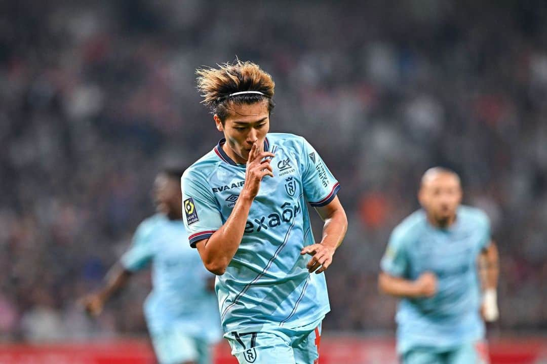 中村敬斗さんのインスタグラム写真 - (中村敬斗Instagram)「My first goal at Stade Reims and very important 3 points💪💪💪🔥🔥  #stadereims  #keito  #nakamura @malophoto_fr」9月27日 19時24分 - nakamura.keito