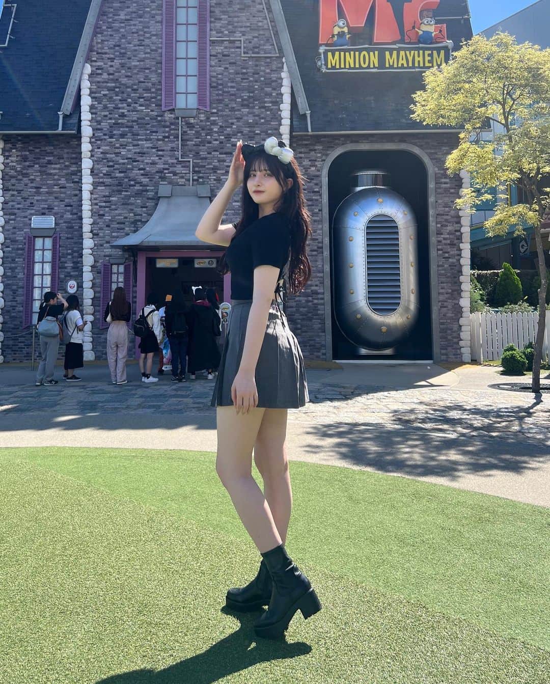 エイミーさんのインスタグラム写真 - (エイミーInstagram)「🌎  人生初ユニバでした🫶🏻 ・ ・ ・  #ユニバコーデ  #ユニバ  #ユニバハロウィン」9月27日 19時34分 - amy__1021