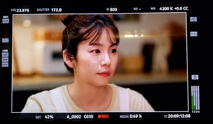 野村麻純さんのインスタグラム写真 - (野村麻純Instagram)「⁡ おでこが金色になるの縁起いいな〜💫」9月27日 19時38分 - masumi_nomura.official
