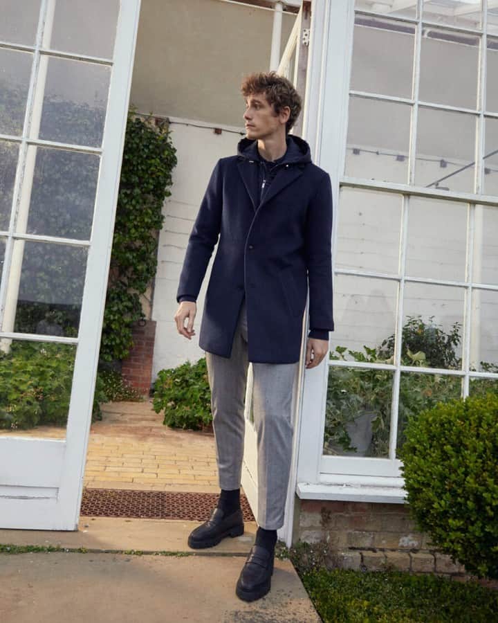 Ted Bakerのインスタグラム：「New beginnings are just around the corner.  #TedBaker #AGrandGoodTime」
