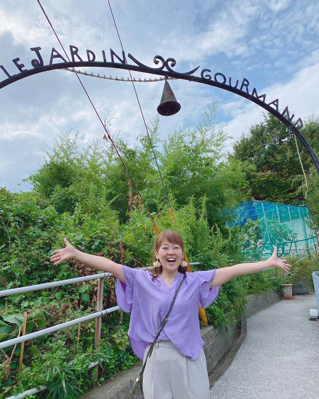 滝香織のインスタグラム：「. . #広島旅 スペシャルすぎるランチも✨  #ルジャルダングルマン Le jardin Gourmand  美味しゅうございました😂😂😂  #広島 #広島ランチ  #ミシュラン #ミシュラン一つ星」