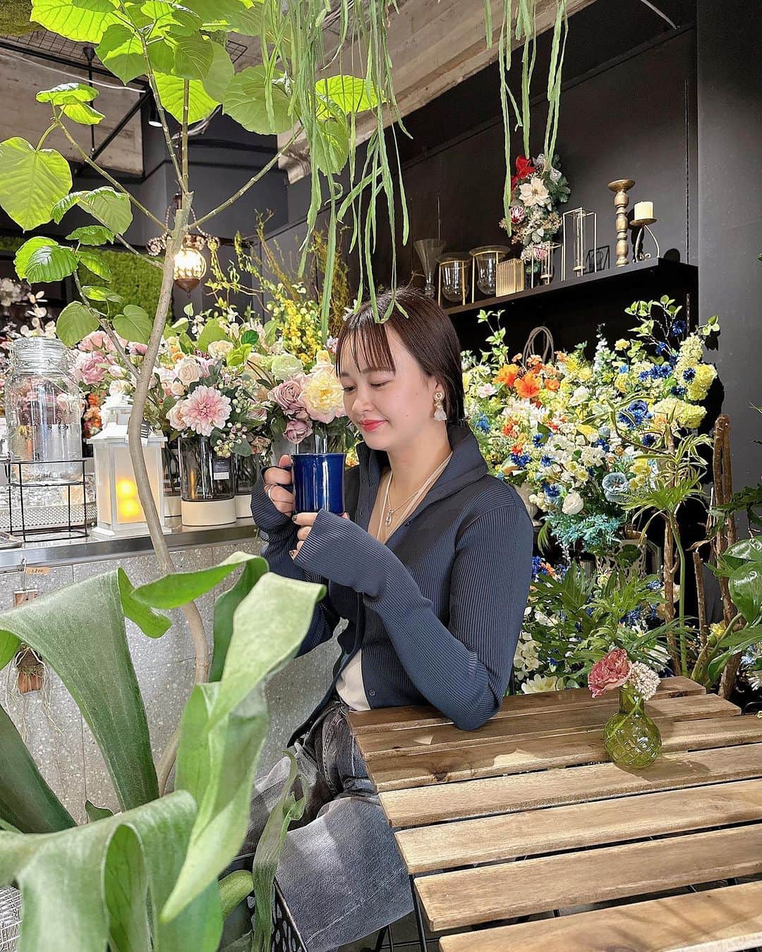 ena..*加藤 恵梨奈さんのインスタグラム写真 - (ena..*加藤 恵梨奈Instagram)「⁡ ⁡ ⁡ ⁡ ⁡ ⁡ ⁡ @mul__by_chanai の"flower petal ピアス" 花びらのモチーフにしたイヤーアクセサリー💓 ウェディングから普段使いまで、幅広く使えるし どれも可愛いがいっぱい詰まってたよ🫶🏼 ⁡ ⁡ ⁡ #mulbychanai #ウェディングアクセサリー #ブライダルアクセサリー #ハンドメイドアクセサリー」9月27日 20時02分 - e_n_a_p_i