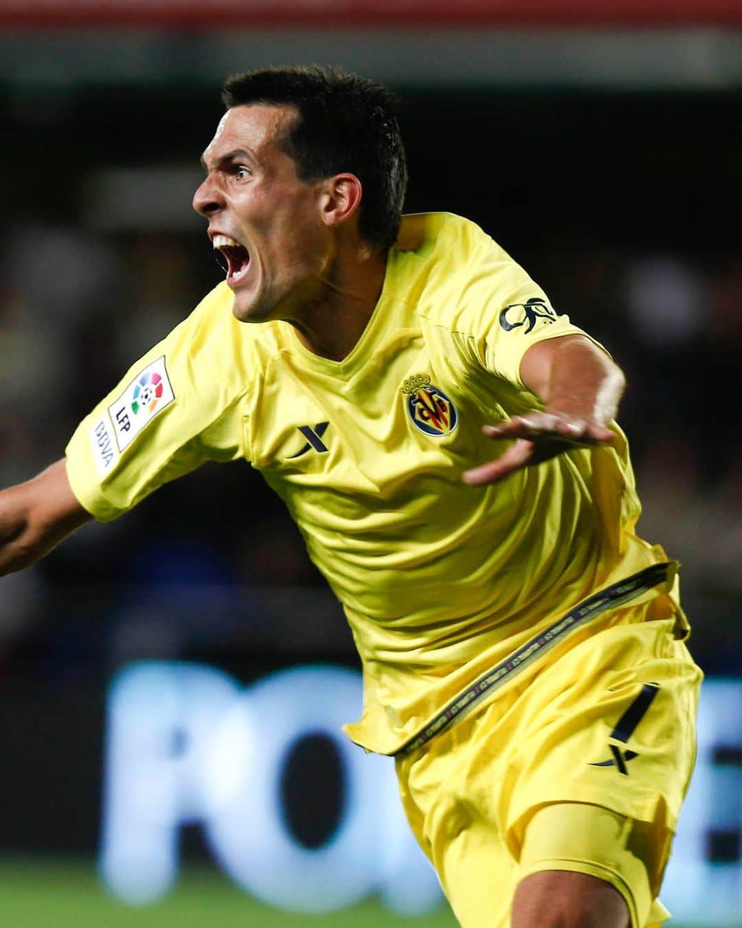 ビジャレアルCFのインスタグラム：「¿Quién más recuerda con cariño este #VillarrealGirona 🥹?」