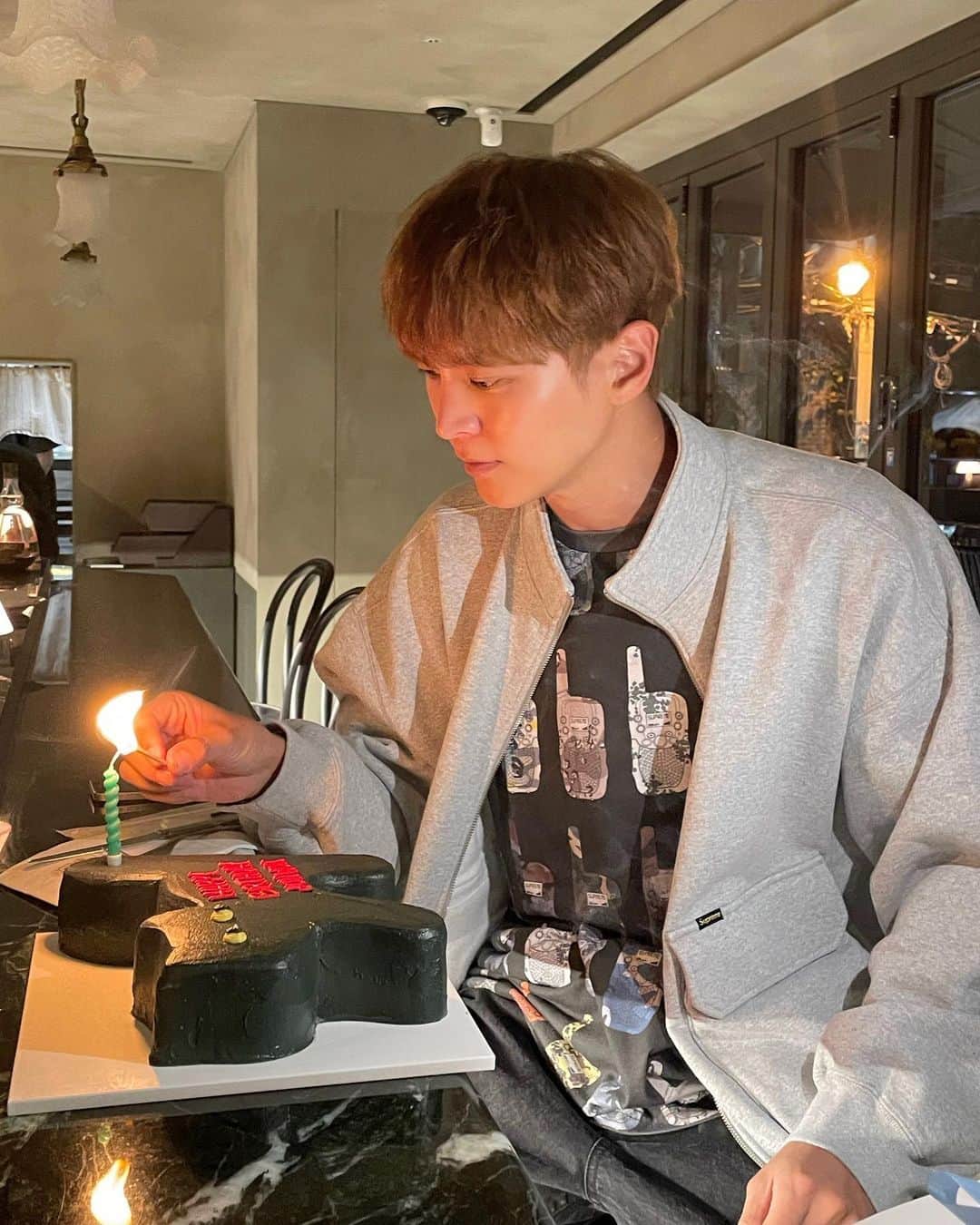 チュウォンさんのインスタグラム写真 - (チュウォンInstagram)「생일주간」9月27日 20時06分 - zu.won_moon.jun.won