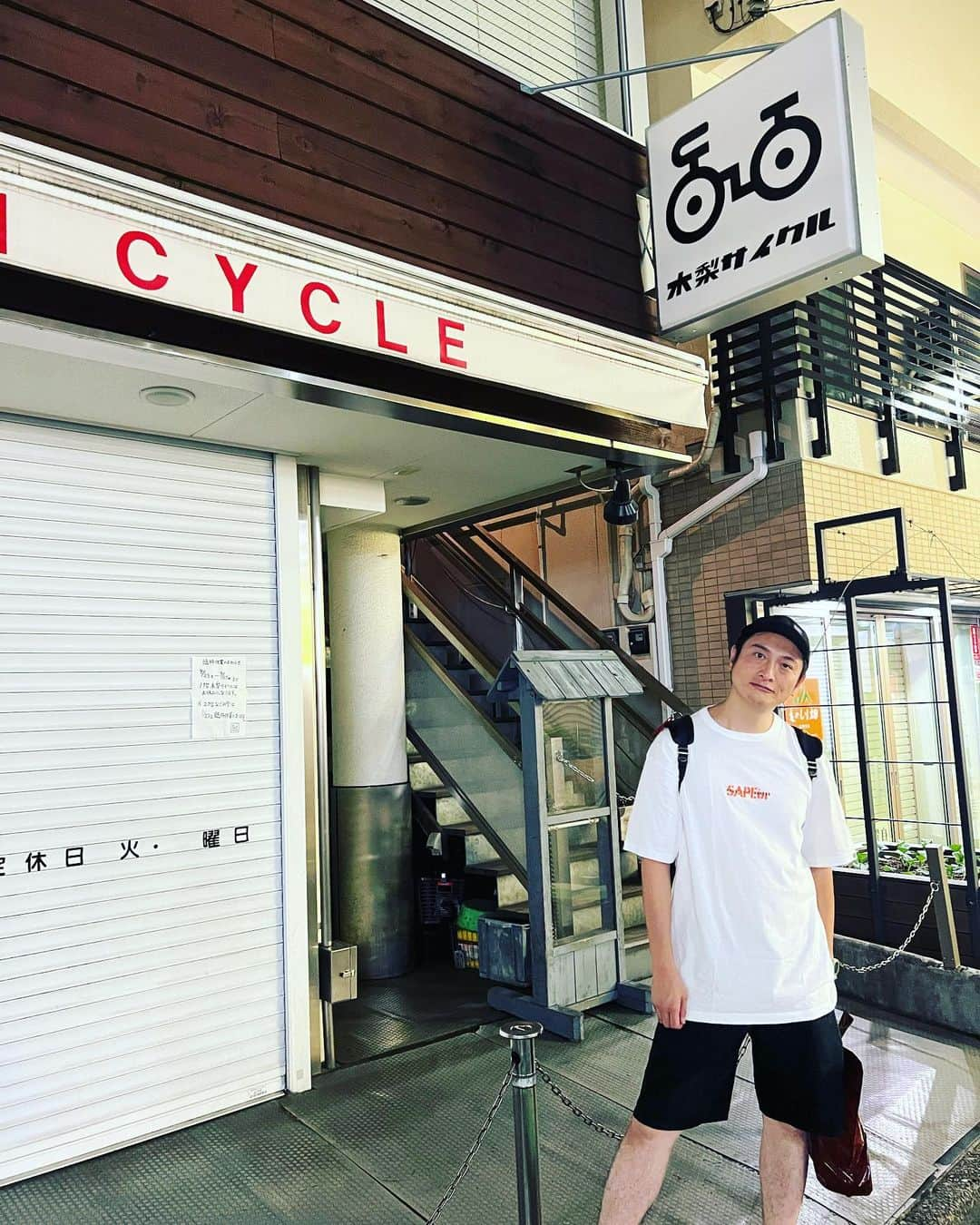 JP（ものまねタレント）さんのインスタグラム写真 - (JP（ものまねタレント）Instagram)「木梨サイクル休みやった🚲  仕事のご依頼はインスタのDMでお問合せください。  Twitterアカウント→　#jpmaesaka Twitterアカウントポケモン→#jp_pkmn YouTubeチャンネル→#モノマネモンスターJP TikTok→#monomamejp #木梨サイクル #とんねるず #浜田雅功 #🚲 #トクメイ  #ものまね代行世代 #ワイドナショー #JPさん #松本人志 #浜田雅功 #ダウンタウン #ものまね芸人 #松本人志ものまね #研音 #川島明ものまね #ラヴィット #滋賀芸人 #農業高校出身 #すべらない話 #IPPONグランプリ #ダウンタウンDX #どどどどっとJP #おはスタポケモン部 #ポケモン #しゃべくり007」9月27日 20時08分 - metamonjp