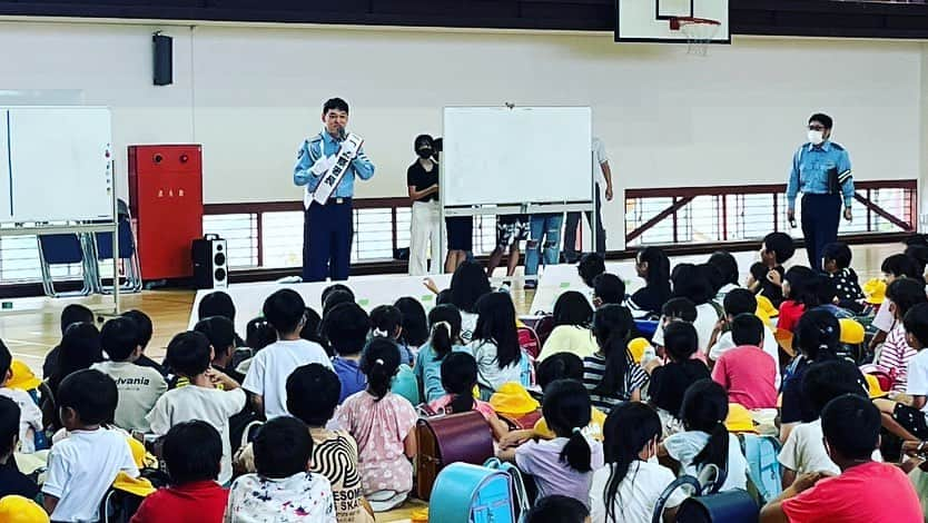 宮田麺児さんのインスタグラム写真 - (宮田麺児Instagram)「てつじの綾部警察一日署長。  とうとう　一日署長の仕事がきた。 売れた。  一日署長に選んで頂きありがとうございました。感謝。  #一日署長 #警察 #1番位の高い帽子 #綾部市」9月27日 20時20分 - miyatamenji