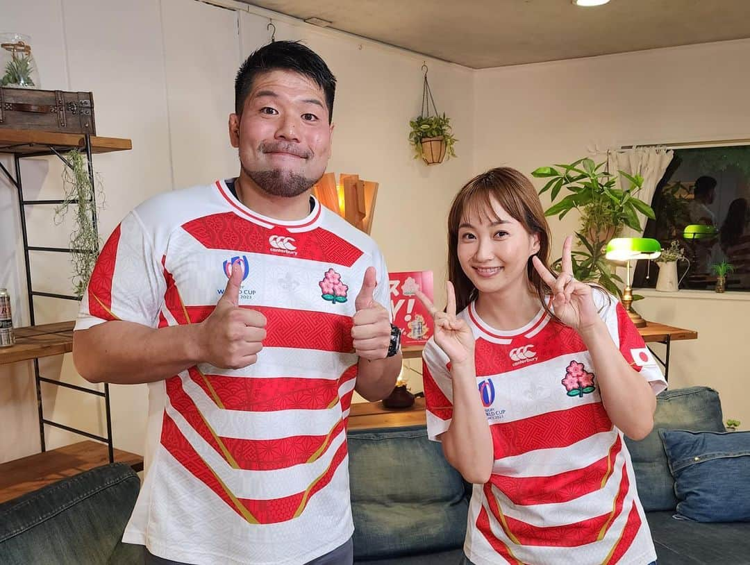 畠山健介のインスタグラム：「ミキティーーーーーー！！！ メルシーーーーーーー🏉🇫🇷  https://youtu.be/3yK8SKZBDh4?si=9atTVf3kWQT_Fvge  #藤本美貴 さん #ミキティ #OURMOMENTS #ハローミキティ #アイドル #ごまっとう #初代アベンジャーズ #メルシーーーーーーーーーーーー #ラグビー #rugby」