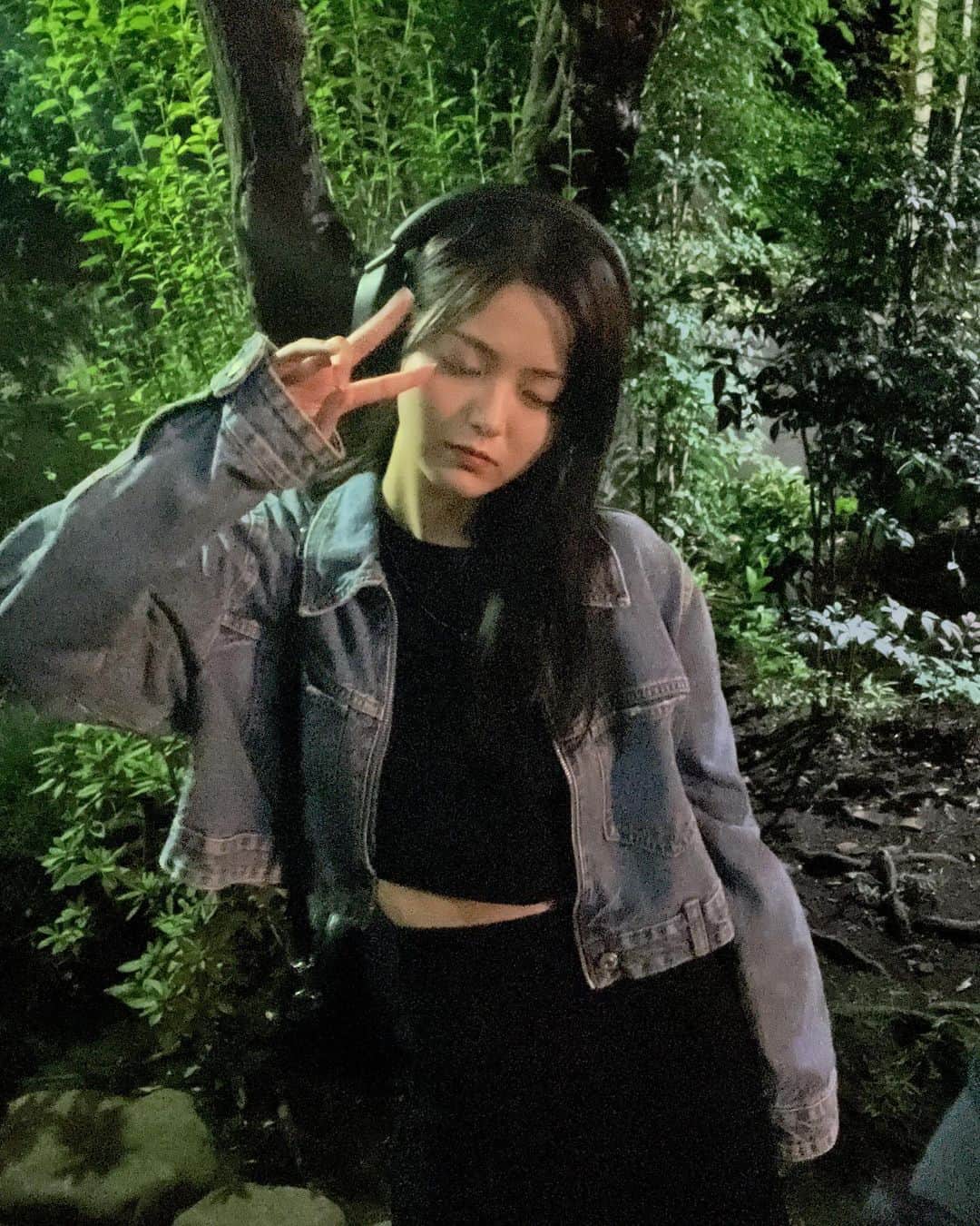 のインスタグラム：「😴」