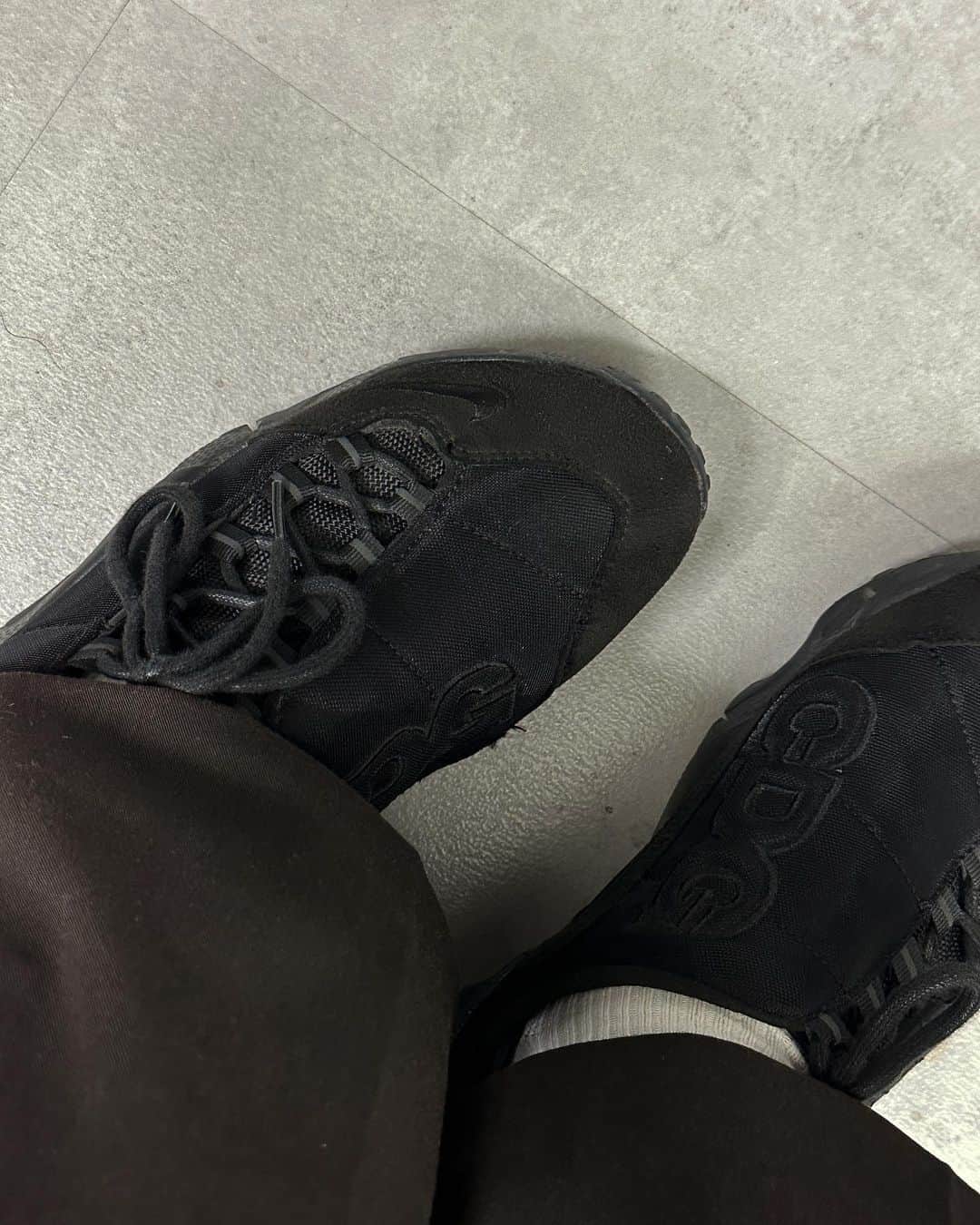 mahoさんのインスタグラム写真 - (mahoInstagram)「＊赤は1枚持ってたほうがいいみたいですわ . #ootd#メンズライク#シティーガール#シティーボーイ#uniqlo#cdg#nike#ミリタリーコーデ#outfit#mensfashion#used#classystreetwear#freshfits#outfitoftheday#pauseshots#snobshots#military#cityboy#cityboyootd#whatwewear#whatwelike @favclo.official」9月27日 20時44分 - mhpht_
