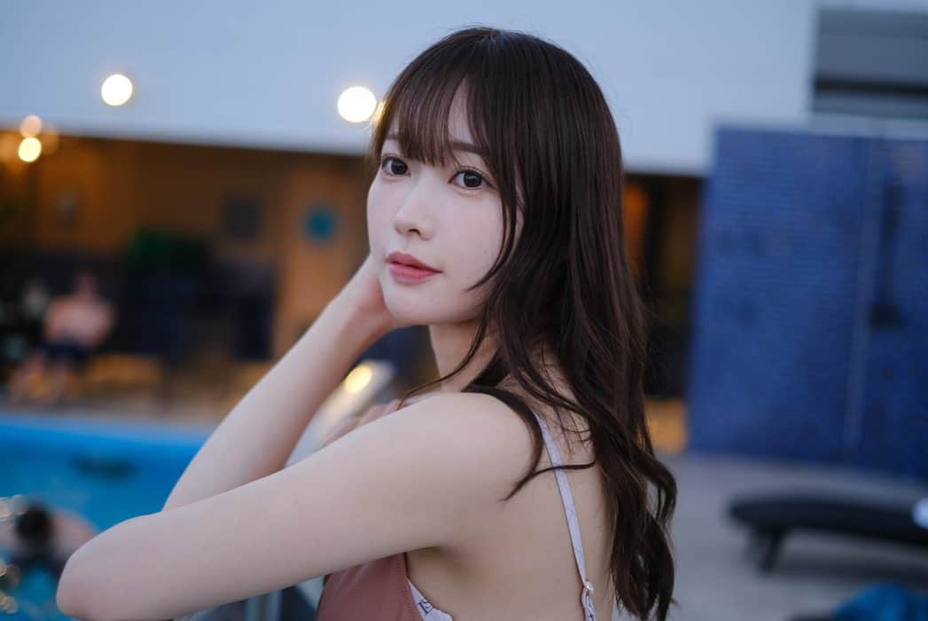 稲田汐莉さんのインスタグラム写真 - (稲田汐莉Instagram)「沖縄旅行🌴 ホテルでサウナが楽しめる　@androoms_nahaport に宿泊したよ！  温度92度水風呂15度で沖縄なのに水風呂キンキンだった🧊オートロウリュは15分おきだったけど湿度低めだからサウナ初心者向けだった🧖  水風呂のあとプールでぷかぷか浮かぶのも気持ちいい！ 朝食も美味しくて国際通りから近い&レンタルサイクルもあるからリピしてるホテル🏨  お昼はSAIGA 沖縄そばを食べて　夜は居酒屋うりずん　@urizun_okinawa からの屋台村　@kokusai.yataimura をはしご💭 酔っ払いました🫣（一番最後の写真🍶  3泊４日したけどマリンアクティビティ楽しんでたら基本髪ボサボサで1日目以外は写真少なめ🫢🫢笑」9月27日 20時44分 - shioringo1224
