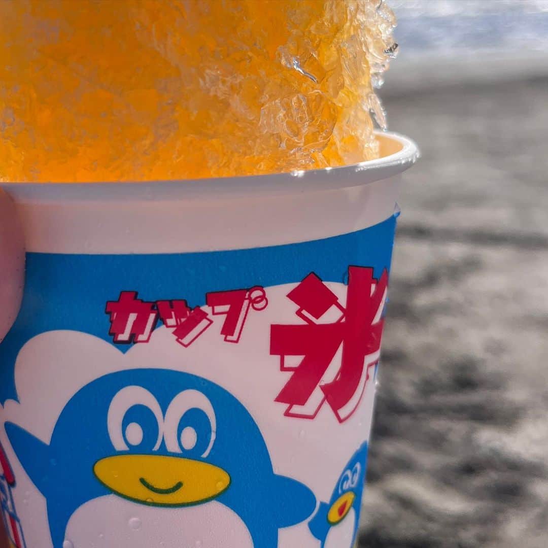 のインスタグラム：「夏'23 終わりそうなら終わりそうで寂しいとか言い出すめんどくさい奴です！私は！！毎年そうです！でも涼しくなったね〜という会話も好きです！めんど！」