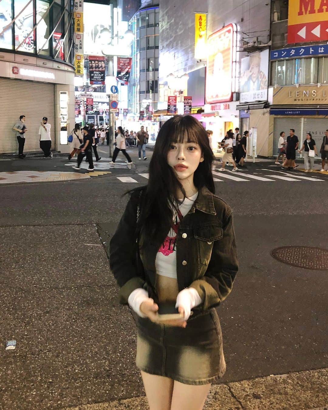 ウィ・ソンヒのインスタグラム：「야끼니꾸」