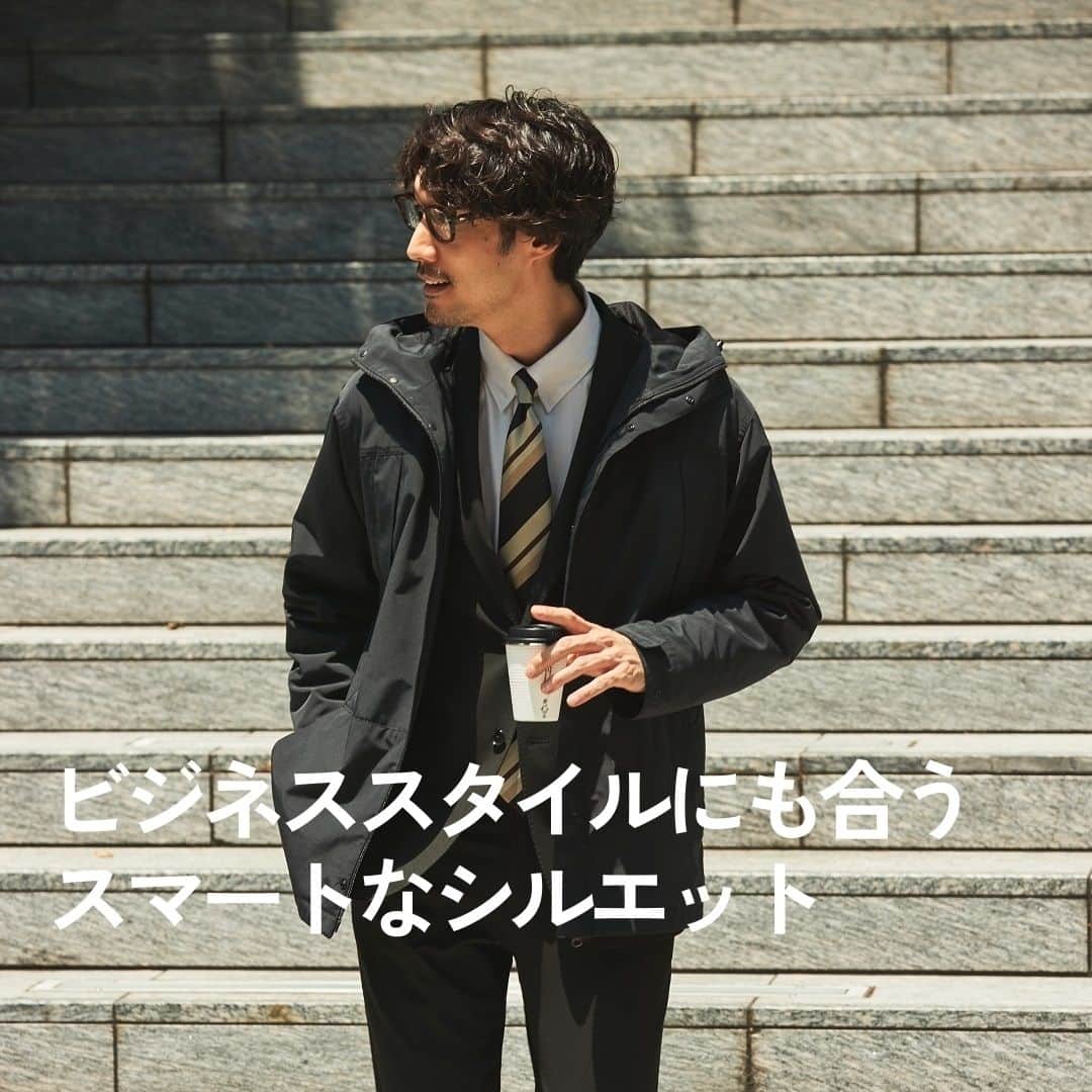 ORIHICAさんのインスタグラム写真 - (ORIHICAInstagram)「.⁣ あなたはどっちで着る？⁣ - ビジネススタイル or 休日スタイル -⁣ ⁣ 大人気のマウンテンパーカから新作が発売！⁣ ビジネスシーンでも休日でも⁣ 大活躍すること間違いなしのアイテムです♡⁣ ⁣ ーーーーーーーーーーーーーーーーーーー⁣ ■スマートマウンテンパーカ /黒,紺⁣ ：10,890円（税込）⁣ ⁣ ✓別売りのダウンアウター・ダウンジレ取り付け可能⁣ ✓撥水加工を施してあり、悪天候時にも安心⁣ ✓ビジネススタイルにも合うスマートなシルエット⁣ ⁣ ーーーーーーーーーーーーーーーーーーー⁣⁣ ⁣ コーディネートや着回しは、⁣⁣⁣ #orihicastaffstyling からチェックしてください🔍⁣ ⁣ ┌───────────────────┐⁣ ⁣ 他の投稿はこちら ⇒【 @orihica_official 】⁣ オンラインショップではお得なサービスが沢山！⁣ プロフィール欄のURLからご覧いただけます📎⁣ ⁣ └───────────────────┘⁣ ⁣ #オリヒカコーデ #オリヒカ #ORIHICA #ORIHICAコーデ #オリヒカスタッフスタイリング #アウター #秋アウター #パーカー #スーツ男子 #マウンテンパーカ #マウンテンパーカー #マウンパ #オフィススタイル #オフィスカジュアル #ビジネスカジュアル #ビジカジ #秋コーデ #出勤コーデ #今日のコーデ #1週間コーデ #一週間コーデ #毎日コーデ #仕事コーデ #着回しコーデ #通勤スタイル #新作 #newarrival #新商品 #新作アウター」9月27日 21時01分 - orihica_official